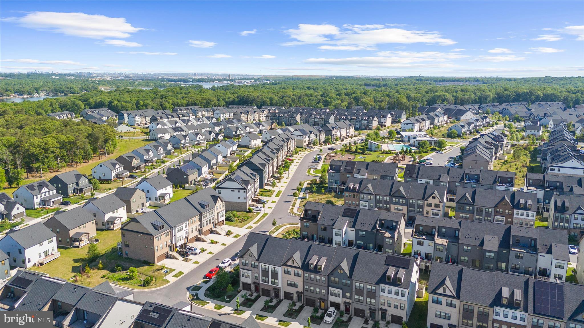 TANYARD SHORES - Residential