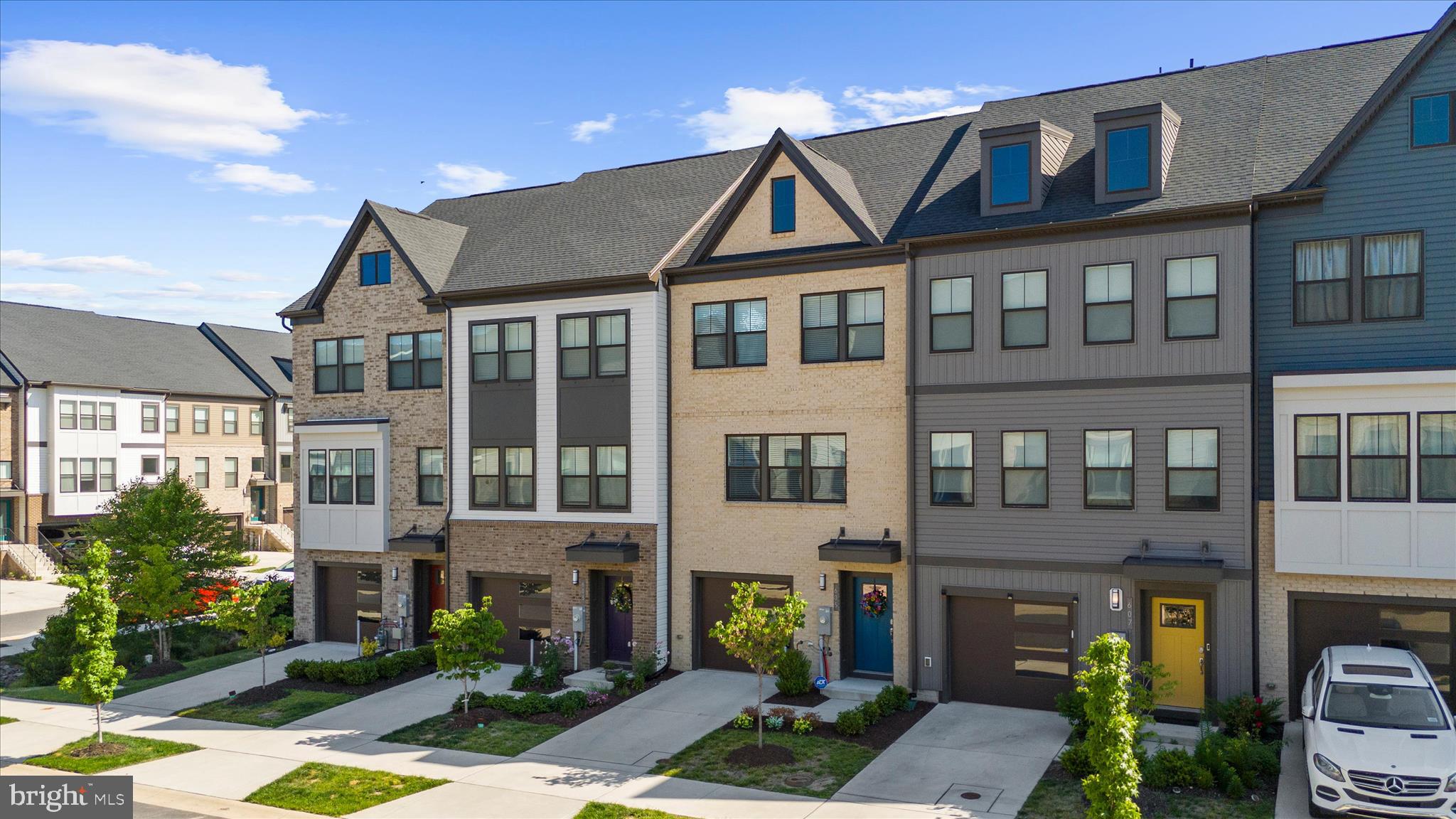 TANYARD SHORES - Residential
