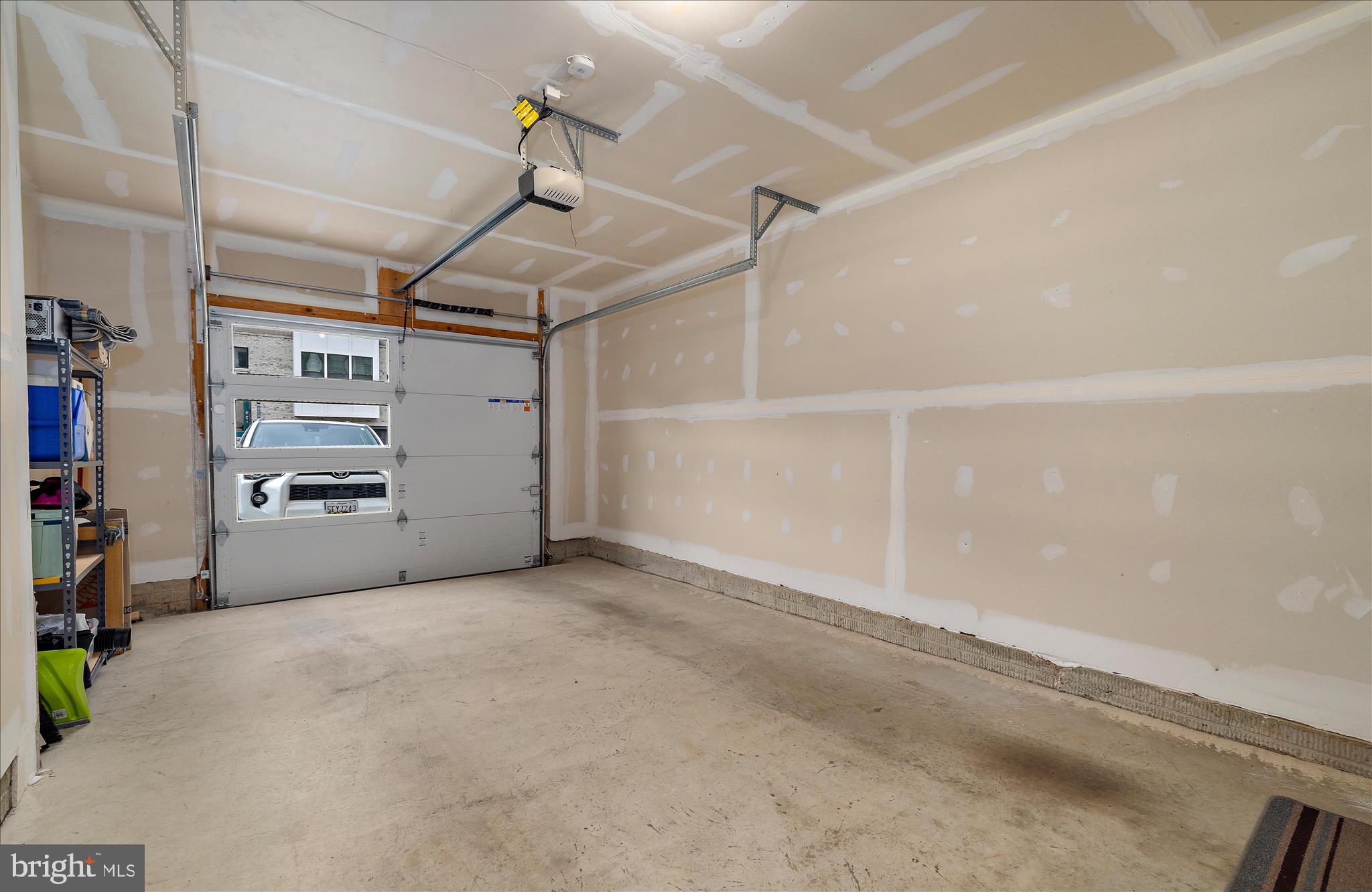 TANYARD SHORES - Residential