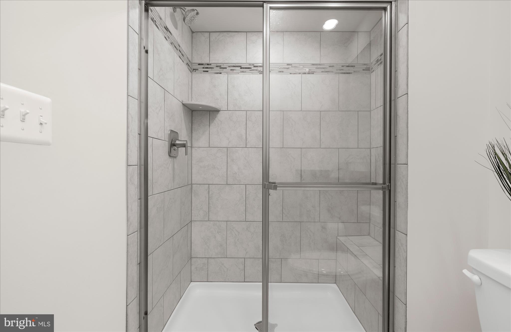 TANYARD SHORES - Residential