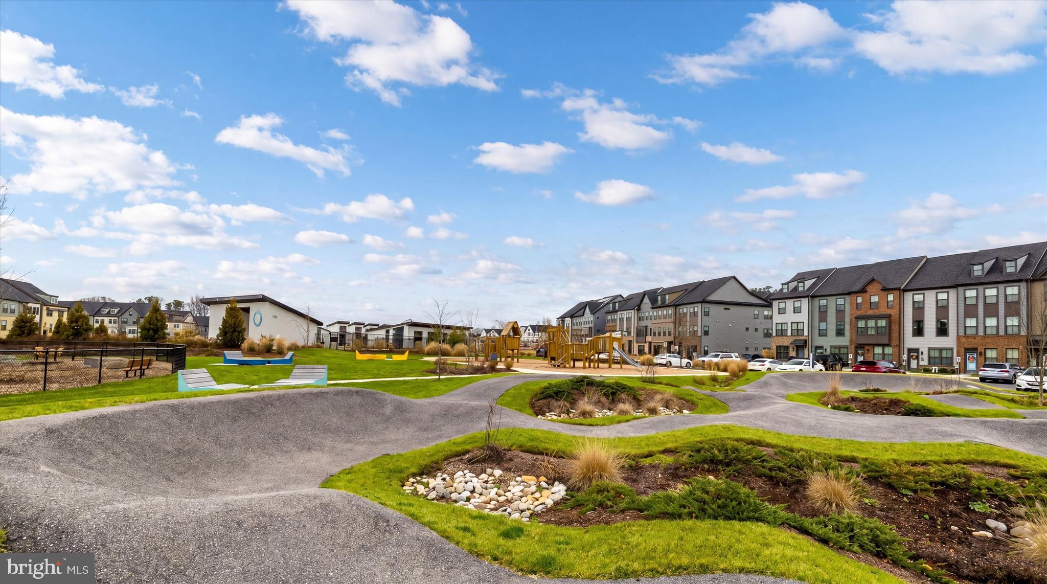 TANYARD SHORES - Residential