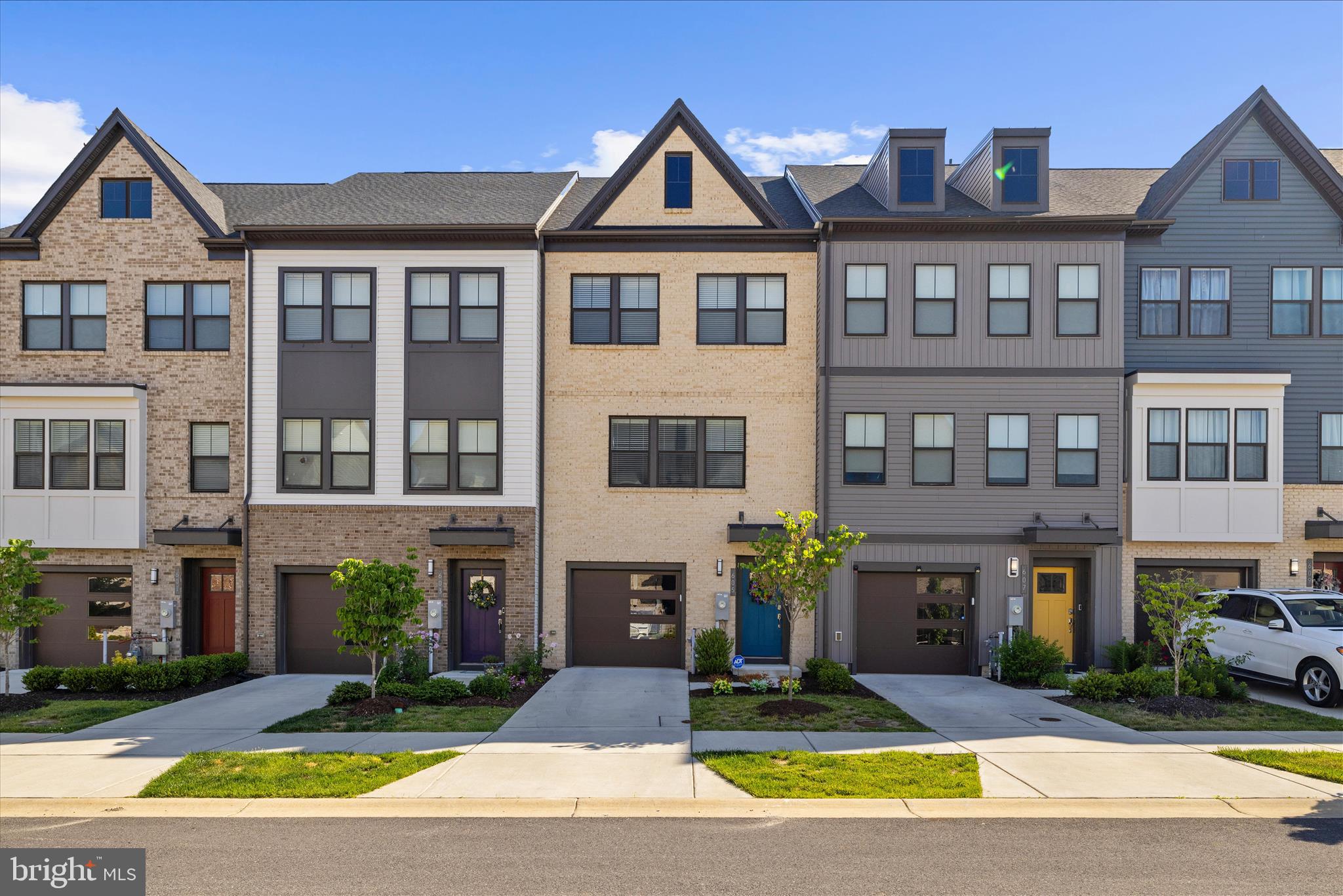 TANYARD SHORES - Residential
