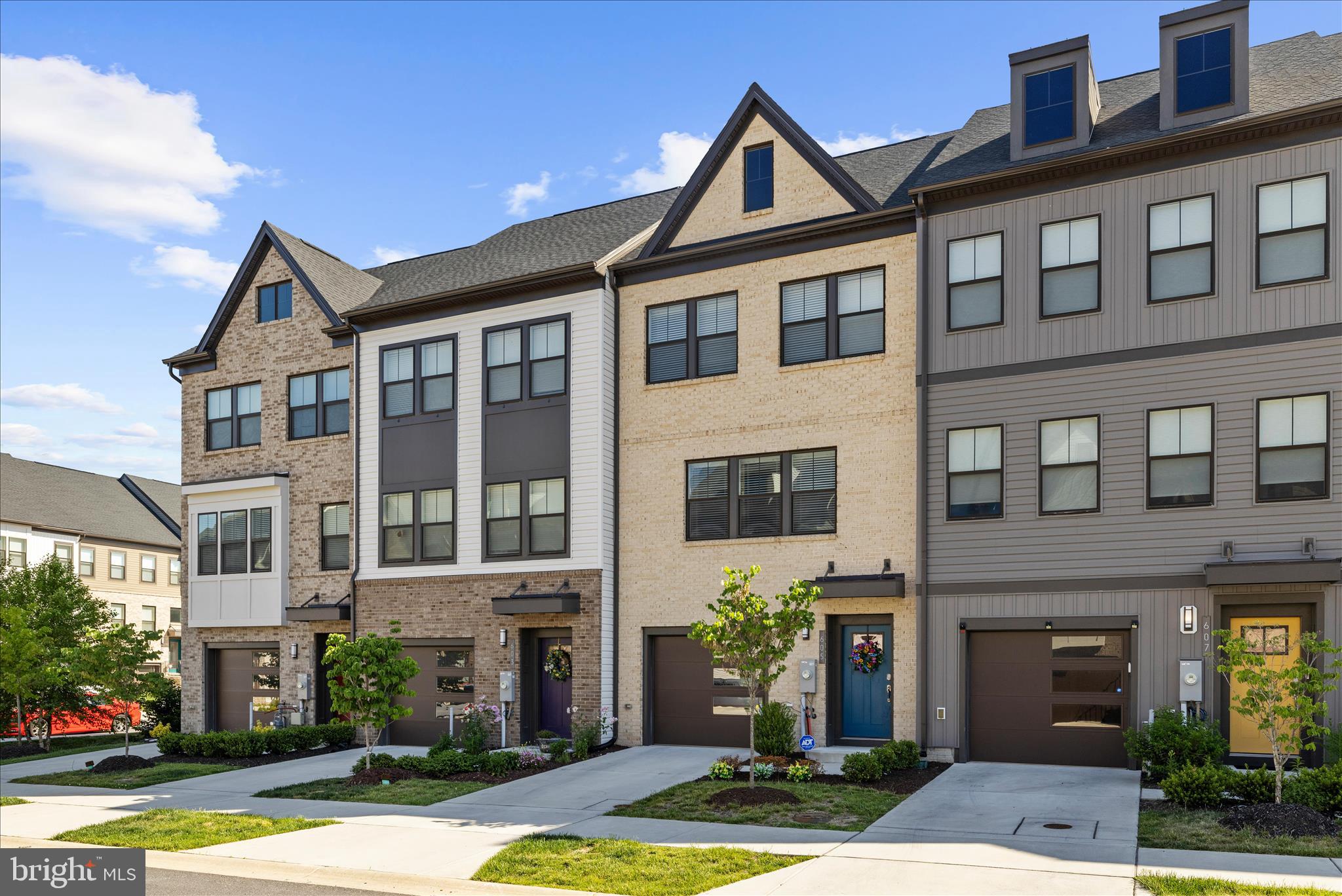TANYARD SHORES - Residential