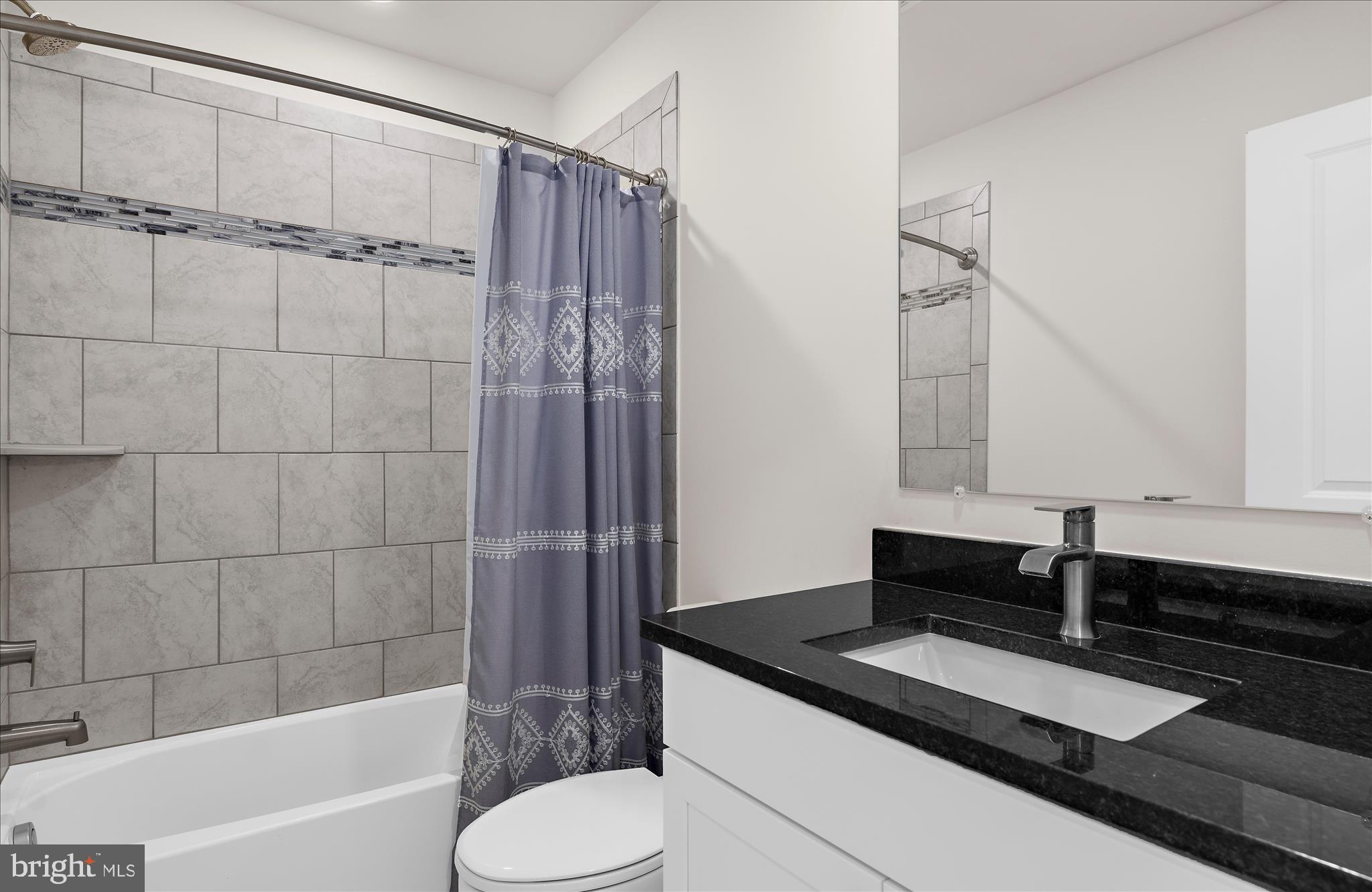 TANYARD SHORES - Residential