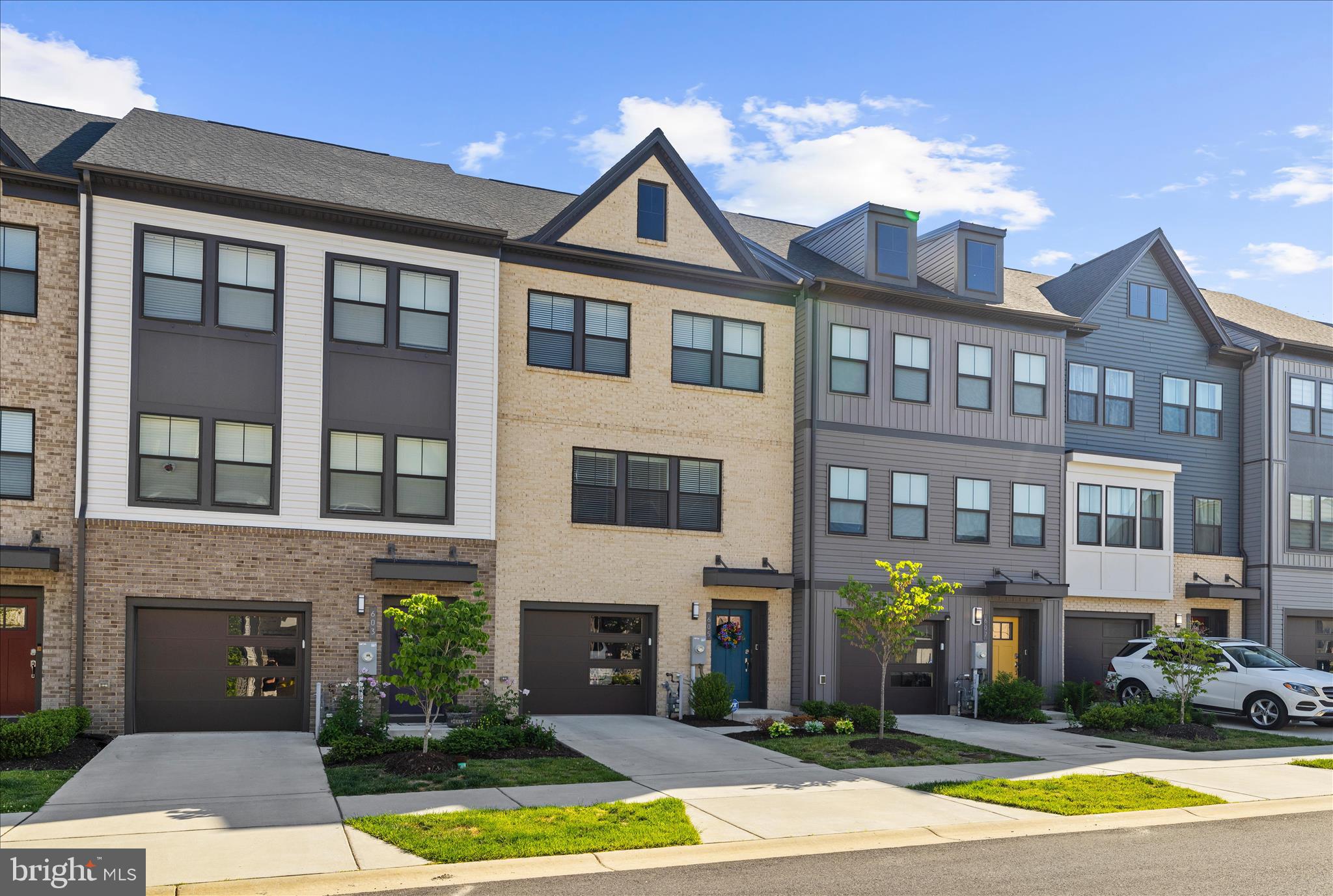 TANYARD SHORES - Residential