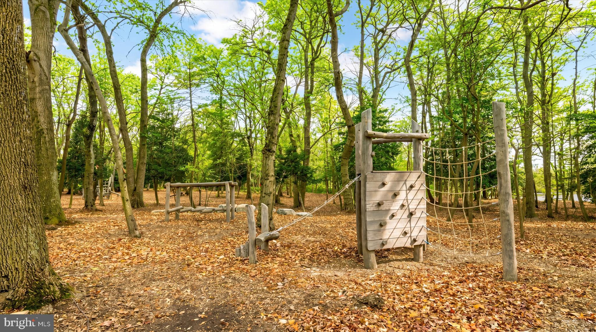 TANYARD SHORES - Residential
