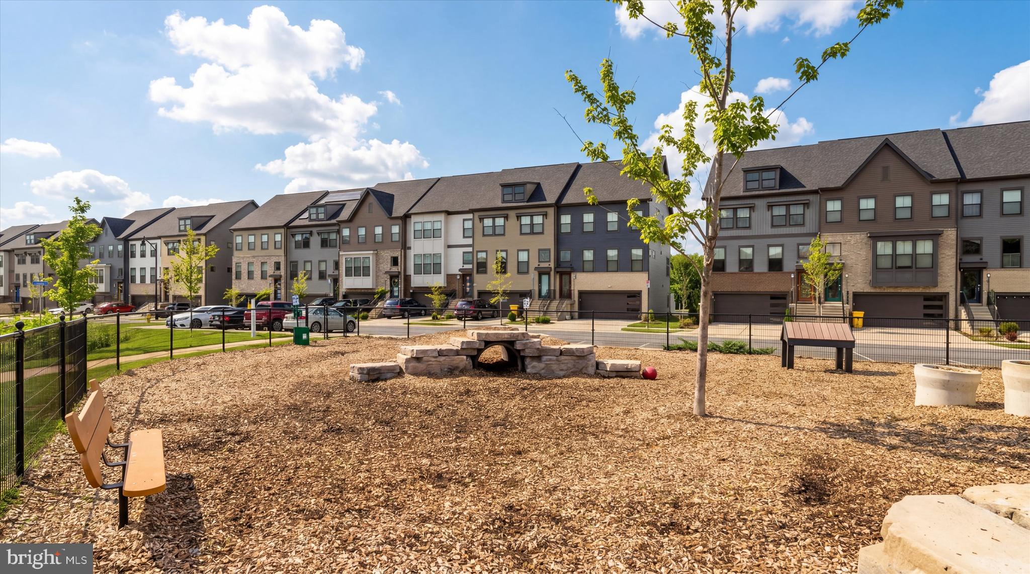 TANYARD SHORES - Residential