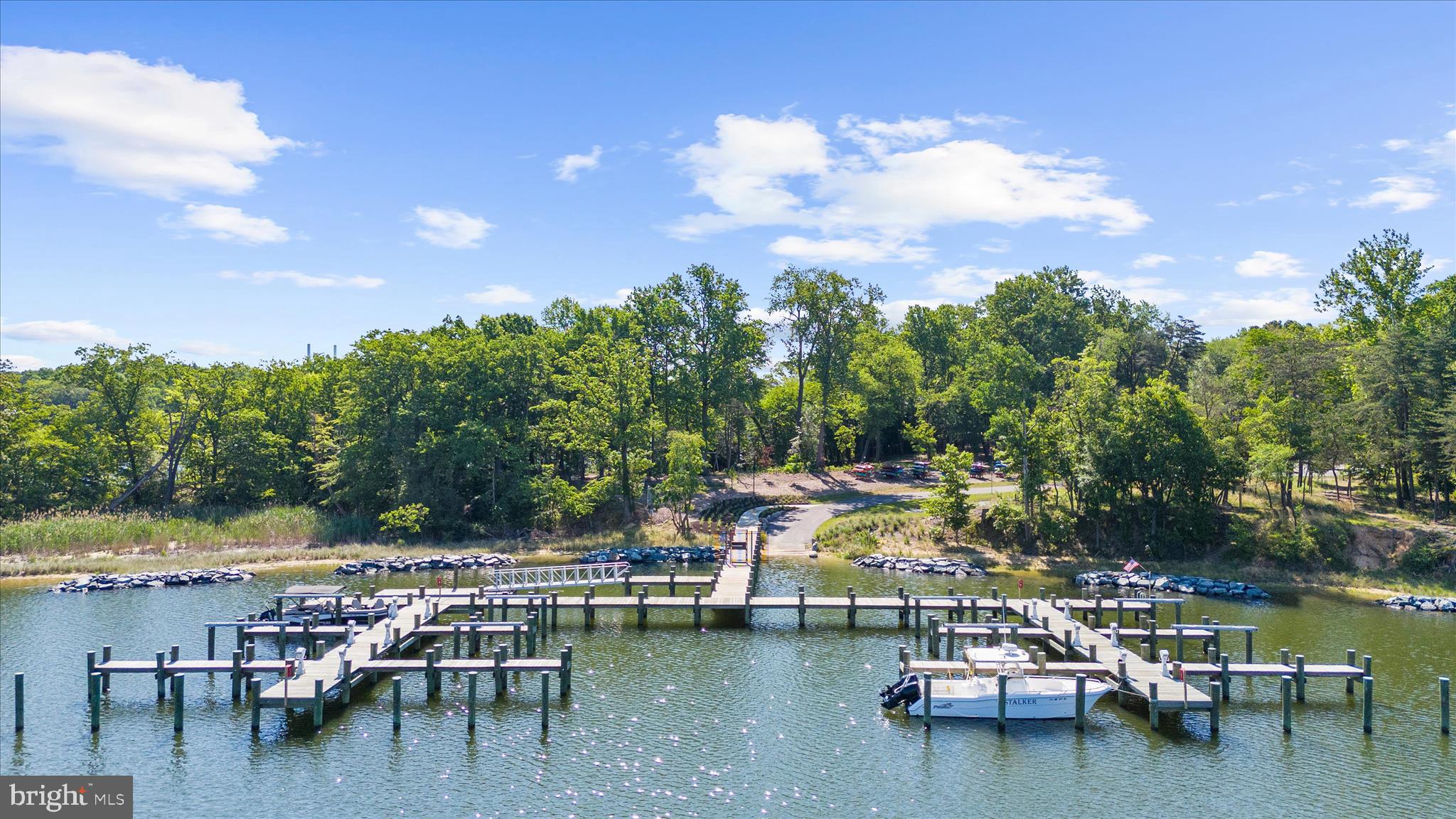 TANYARD SHORES - Residential