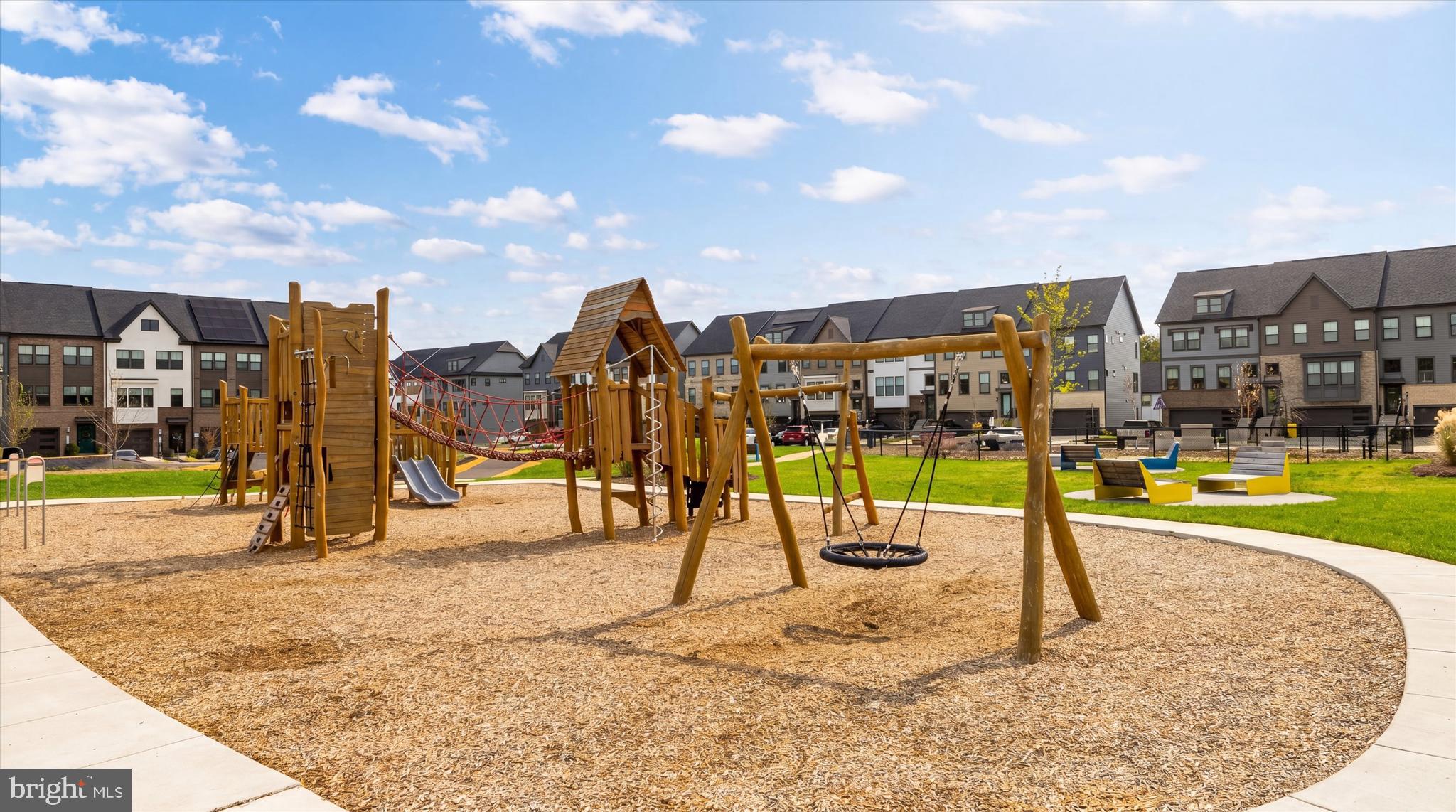 TANYARD SHORES - Residential