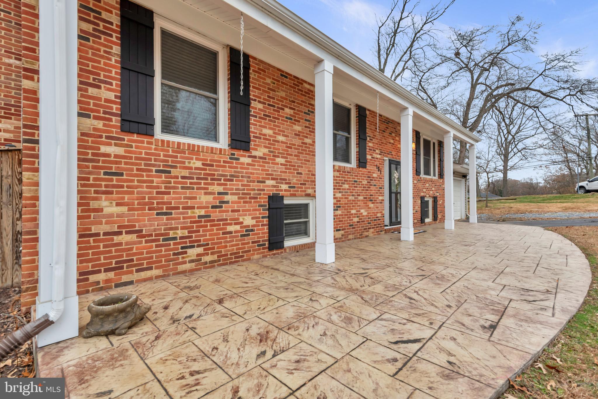 LONG POINT ON THE MAGOTHY - Residential