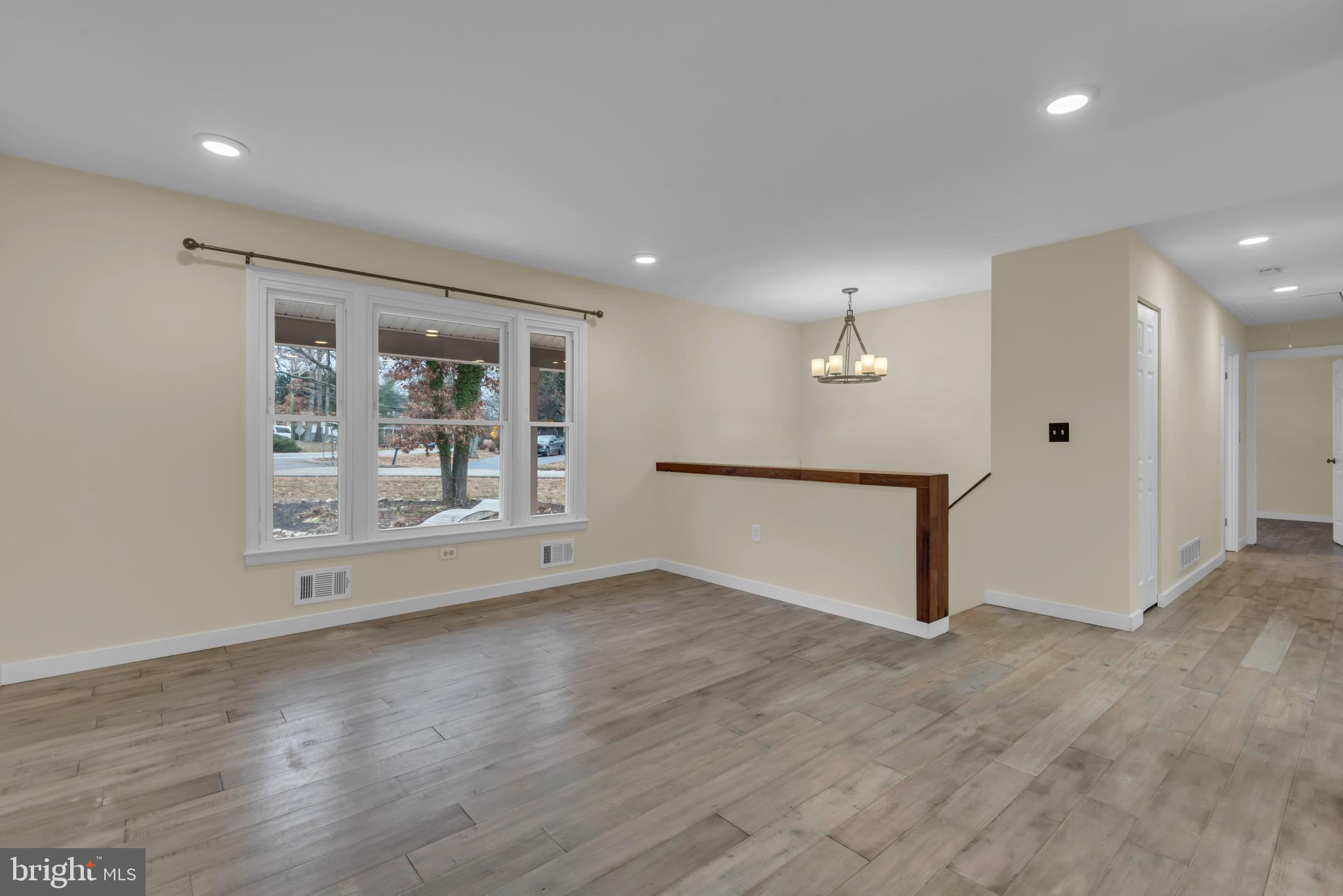 LONG POINT ON THE MAGOTHY - Residential