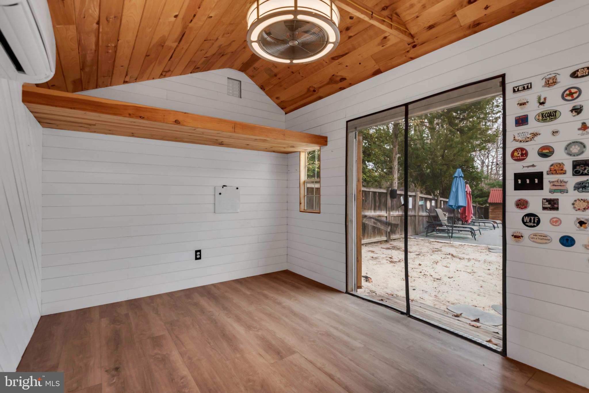 LONG POINT ON THE MAGOTHY - Residential