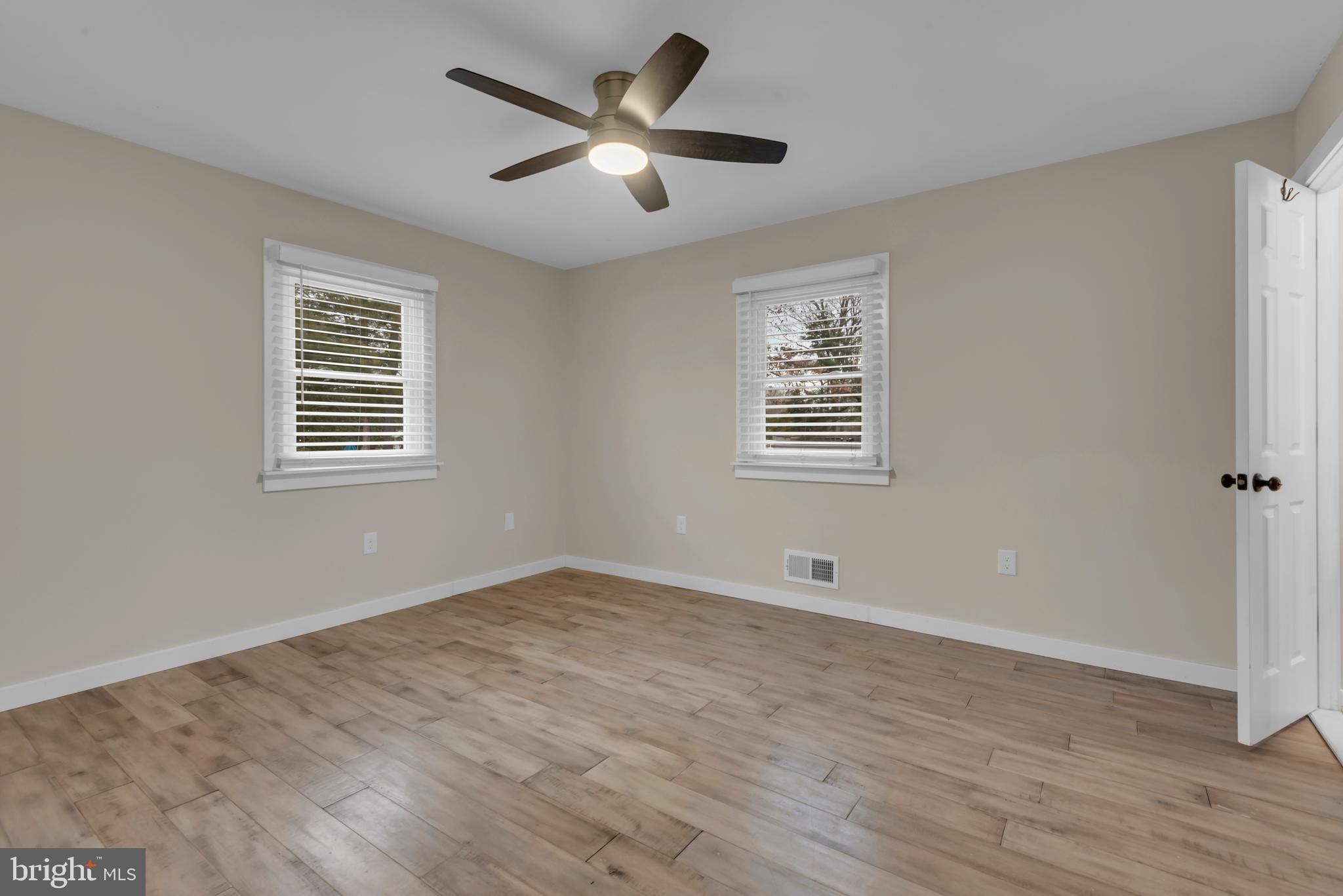 LONG POINT ON THE MAGOTHY - Residential