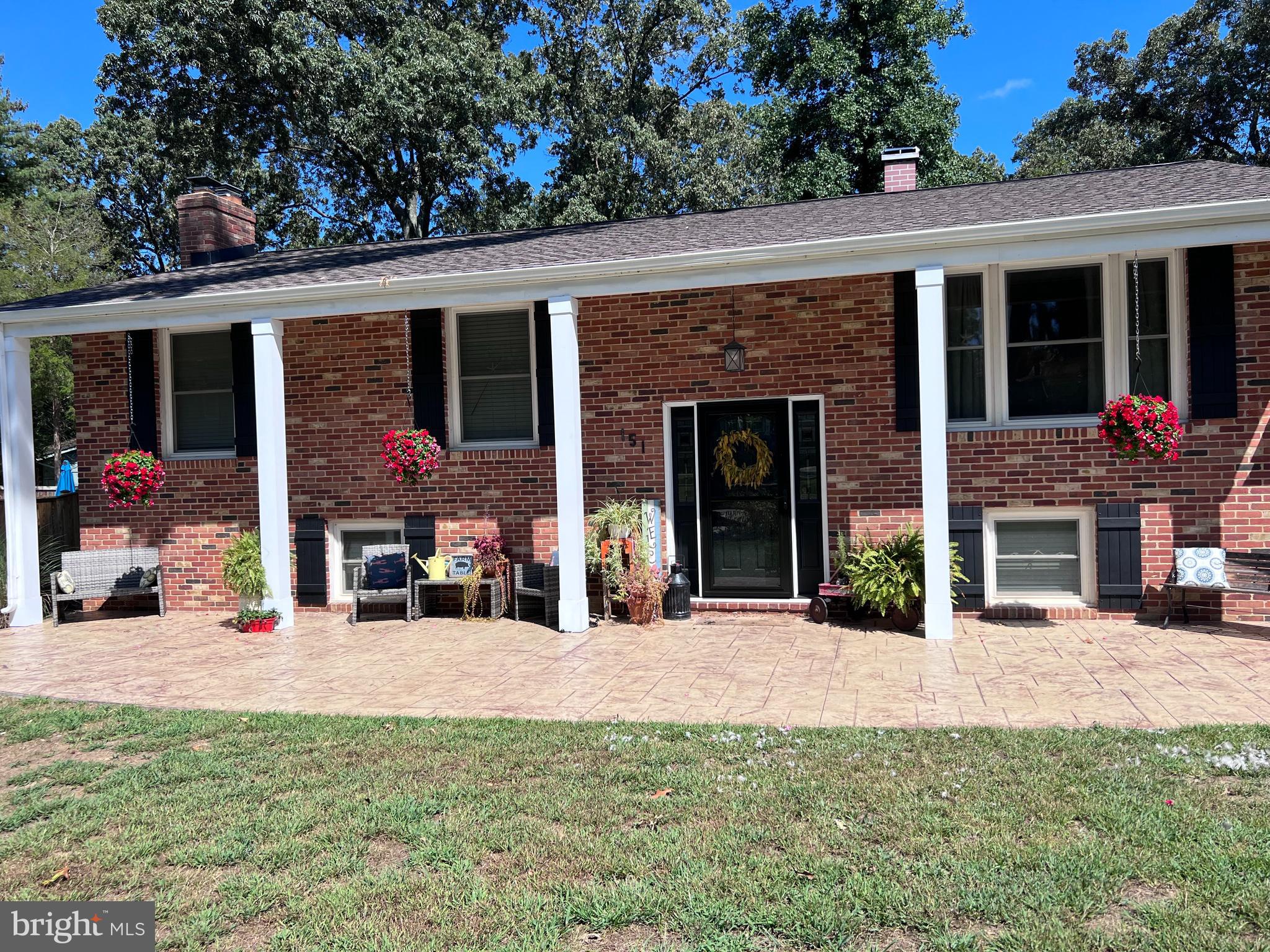 LONG POINT ON THE MAGOTHY - Residential