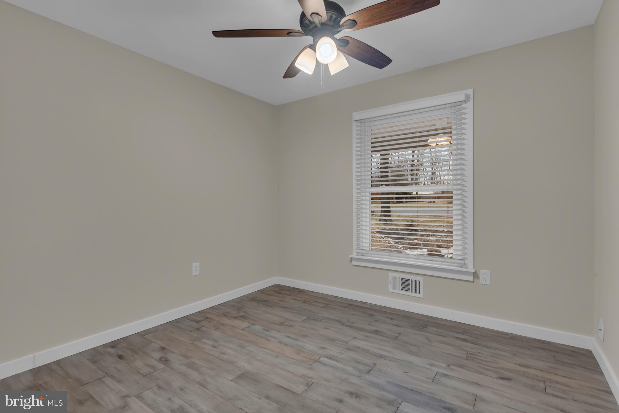 LONG POINT ON THE MAGOTHY - Residential