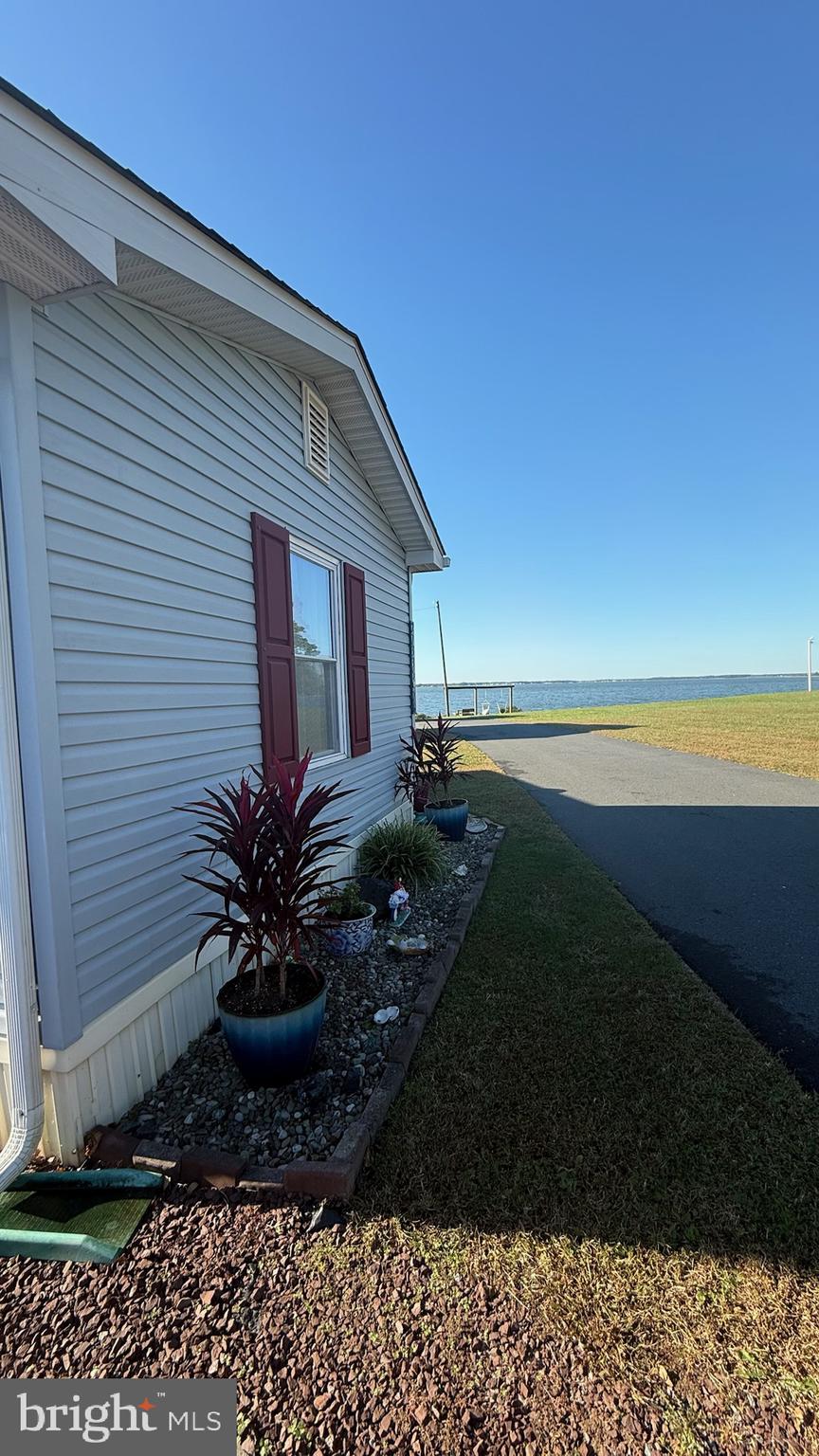 WHITE HOUSE BEACH - Residential