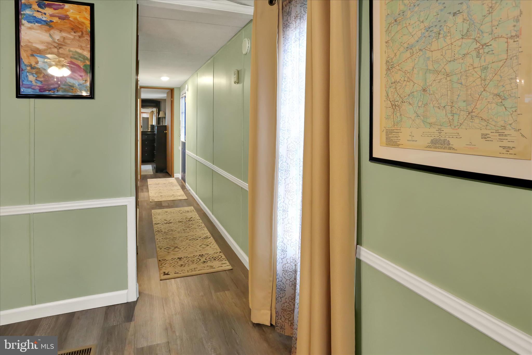 WHITE HOUSE BEACH - Residential