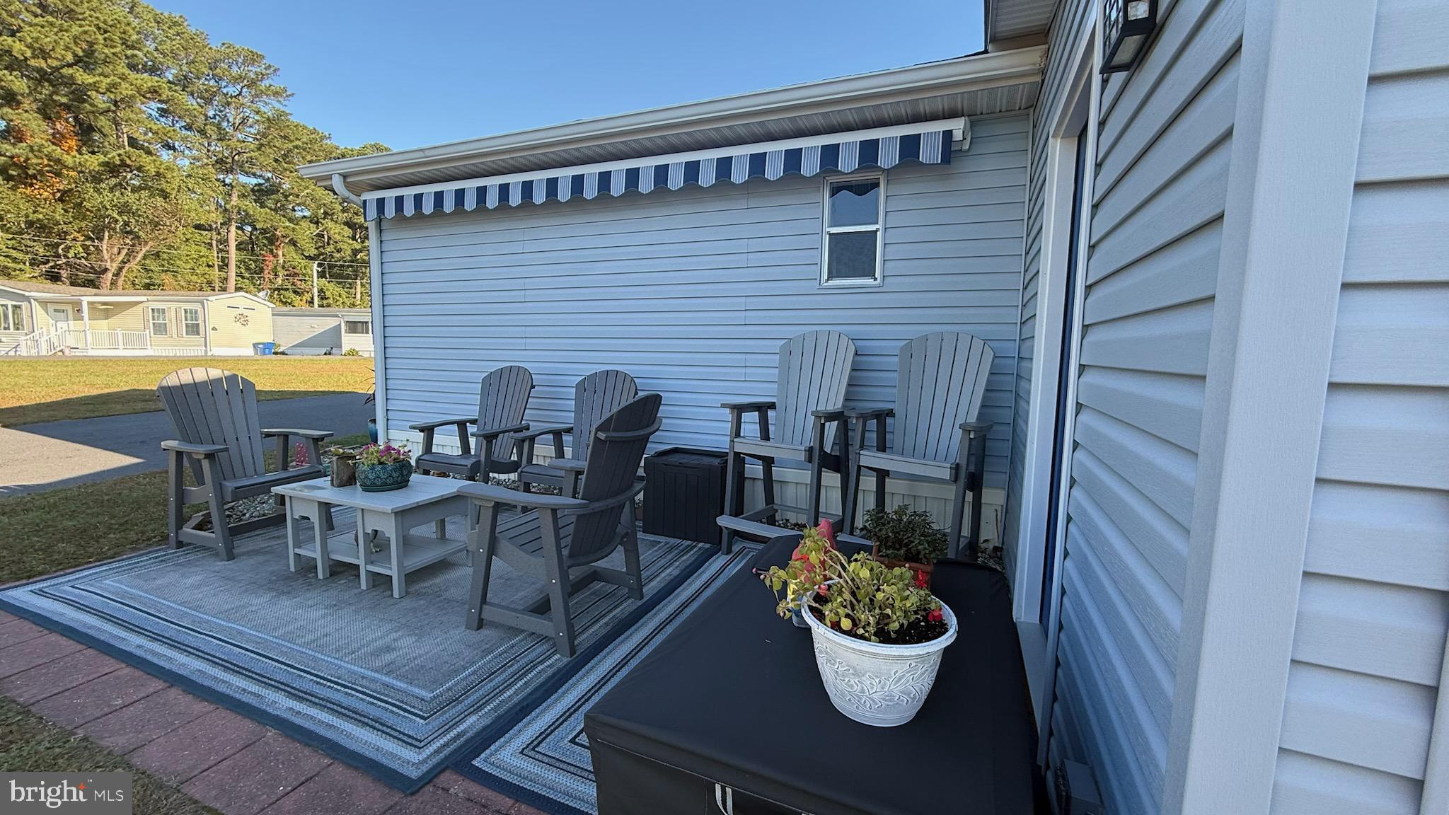 WHITE HOUSE BEACH - Residential