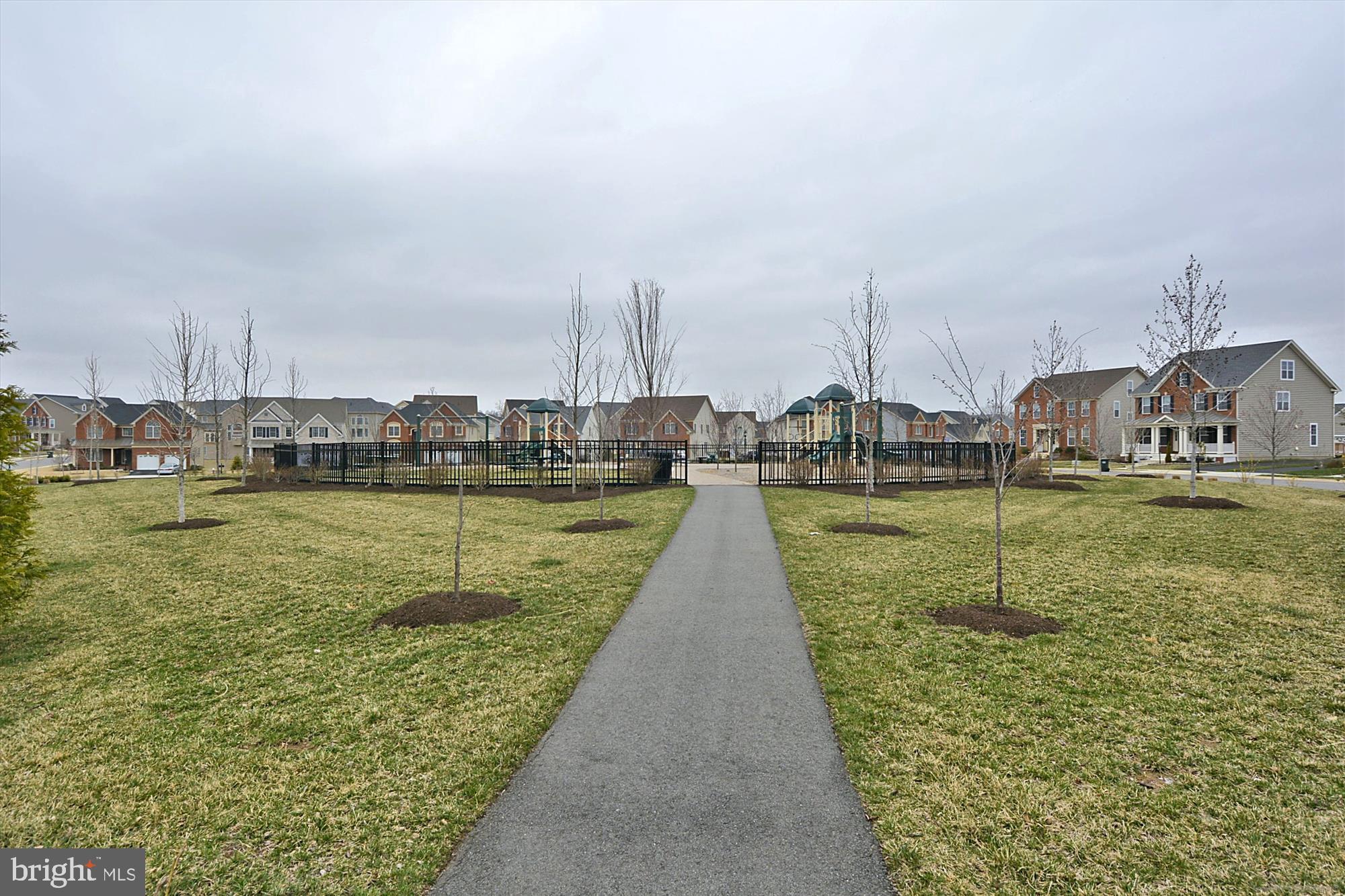 LOUDOUN VALLEY ESTATES 2 - Residential