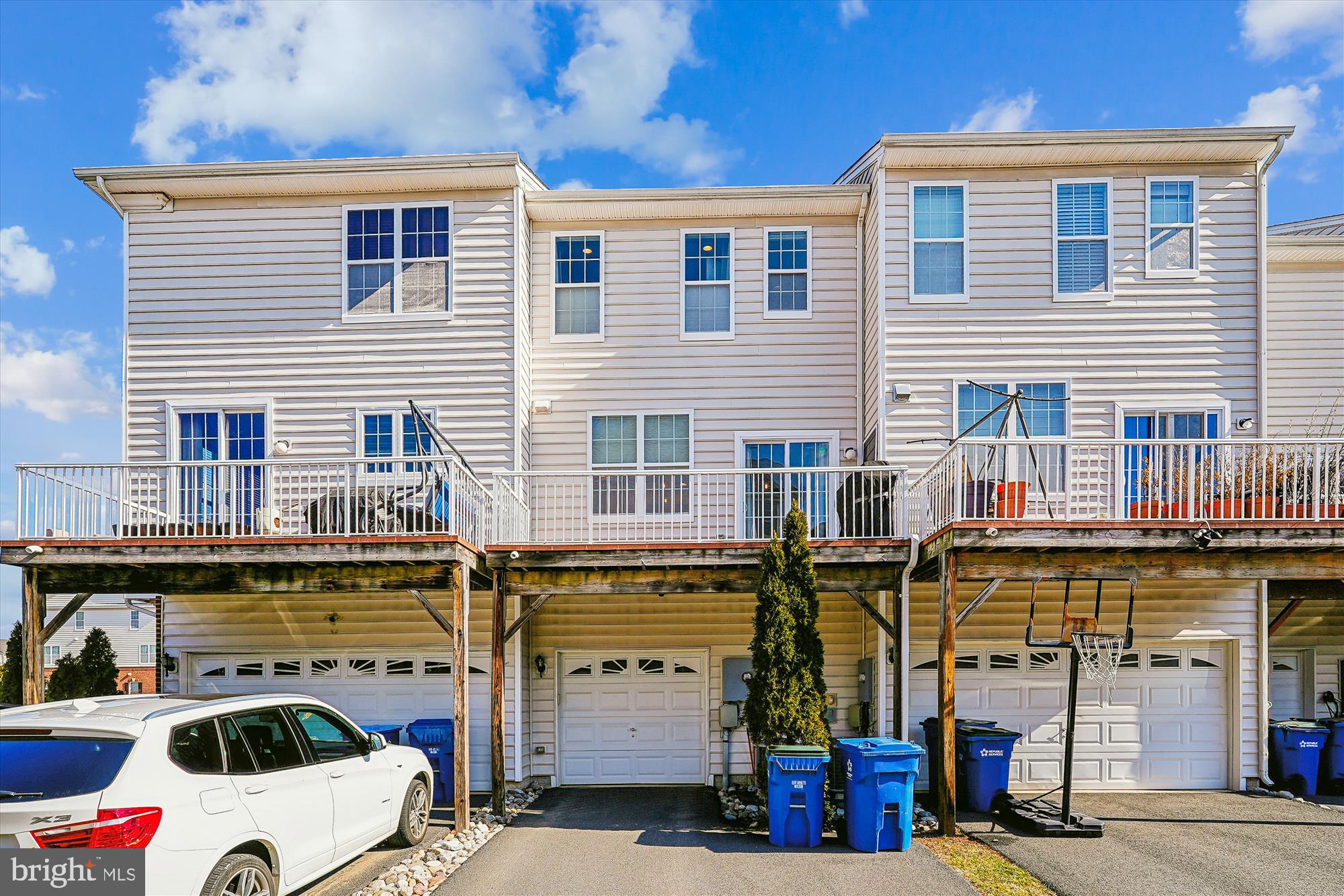 LOUDOUN VALLEY ESTATES 2 - Residential