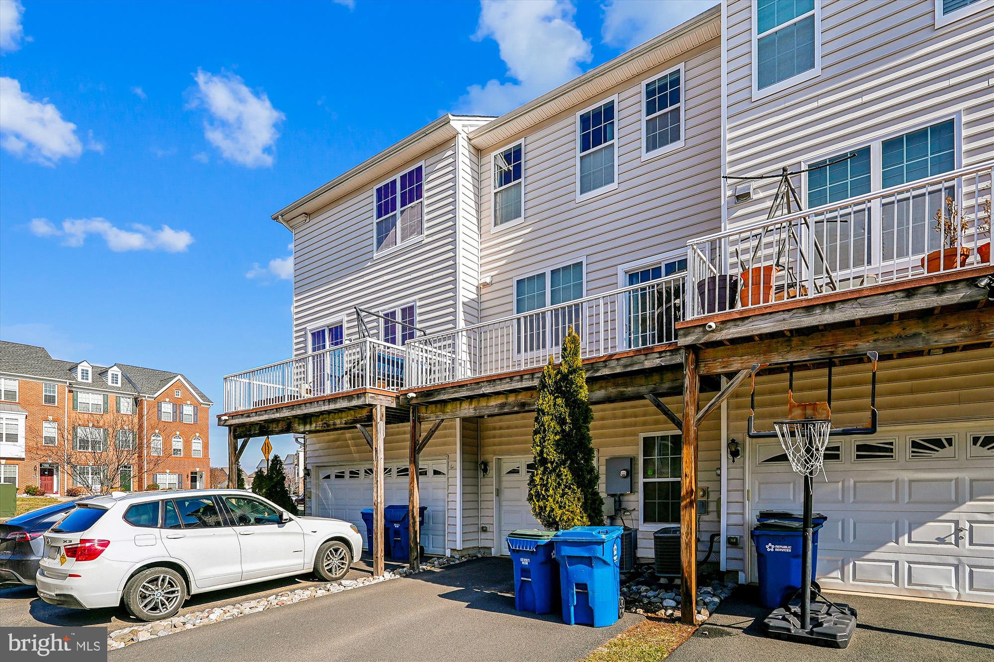 LOUDOUN VALLEY ESTATES 2 - Residential