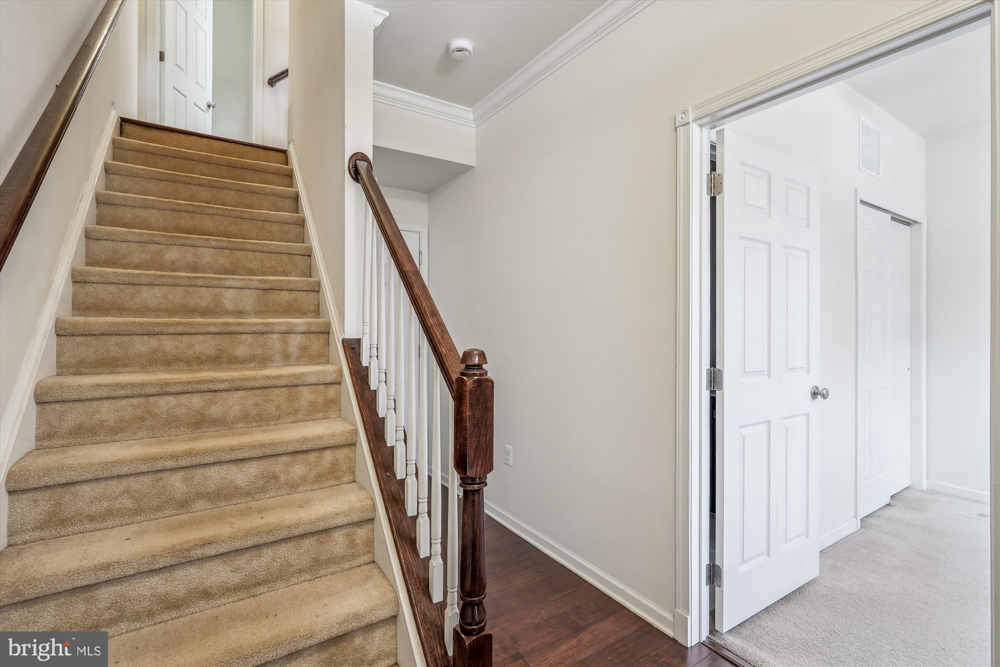 LOUDOUN VALLEY ESTATES 2 - Residential