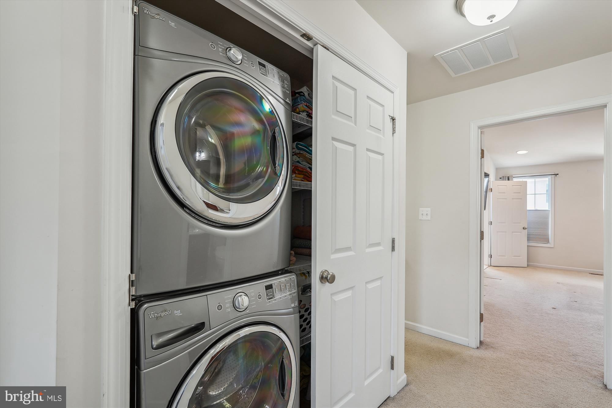 LOUDOUN VALLEY ESTATES 2 - Residential