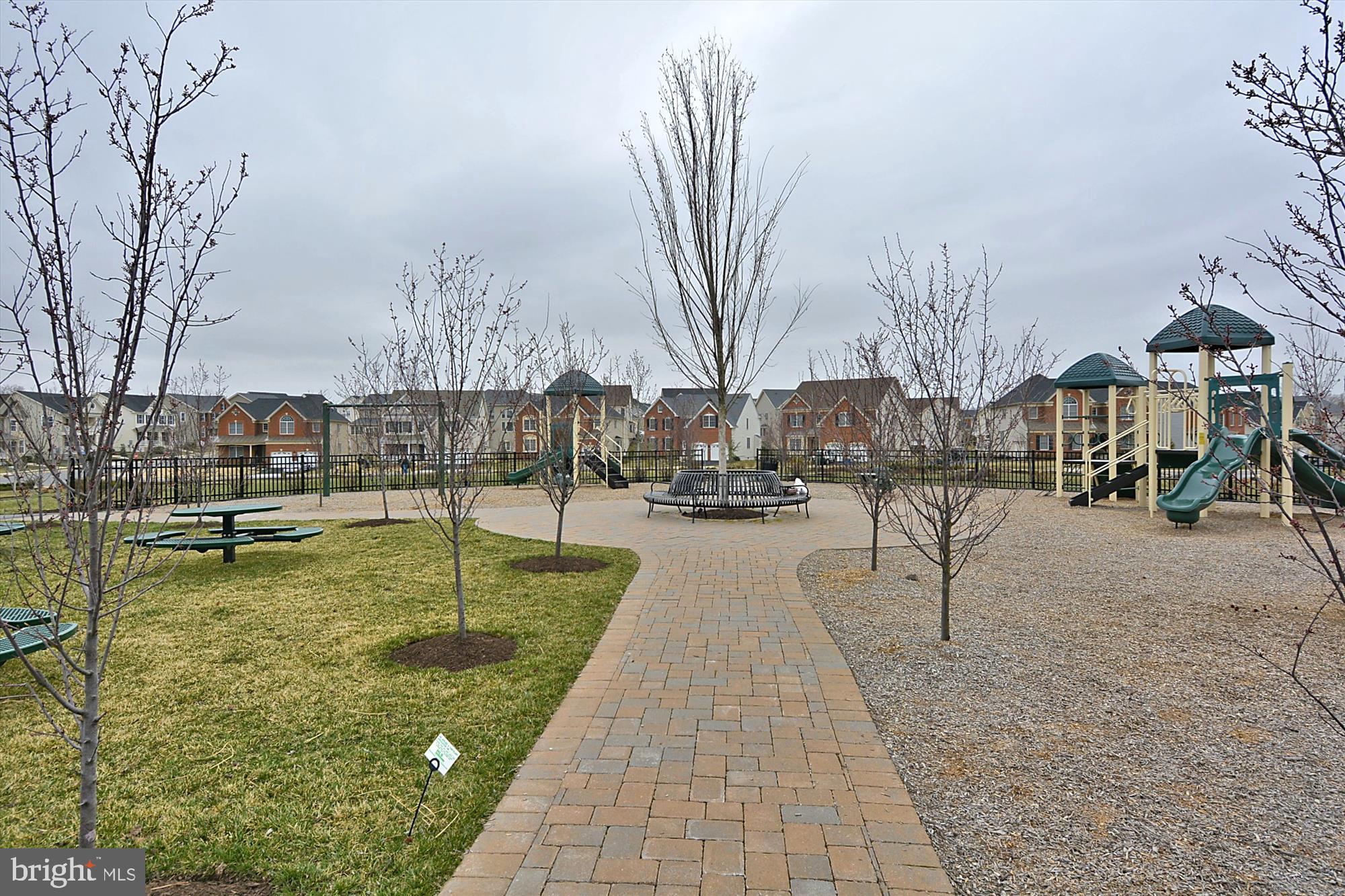 LOUDOUN VALLEY ESTATES 2 - Residential