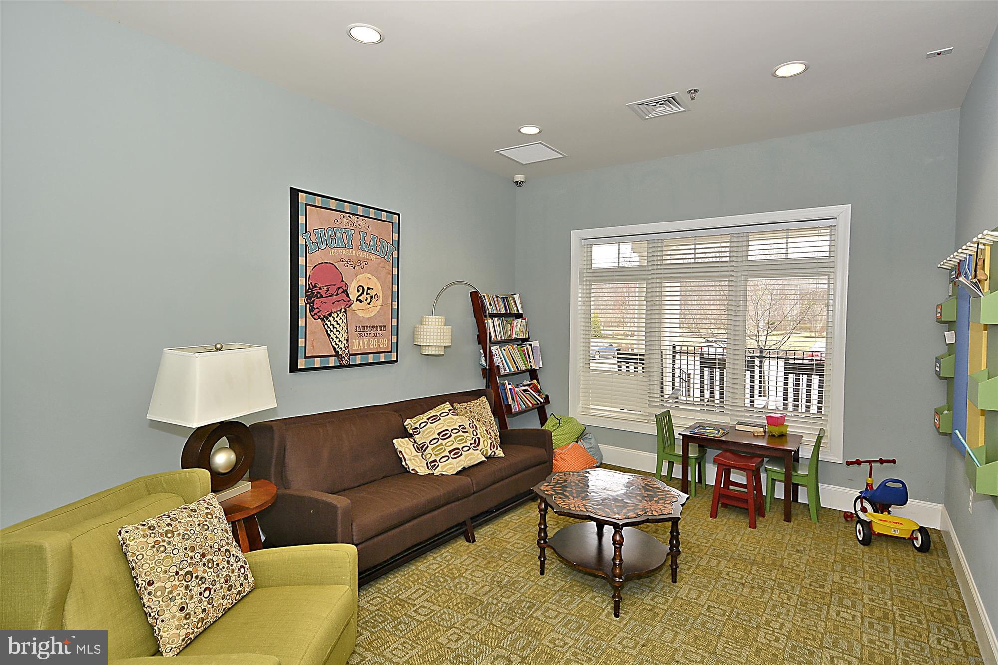 LOUDOUN VALLEY ESTATES 2 - Residential