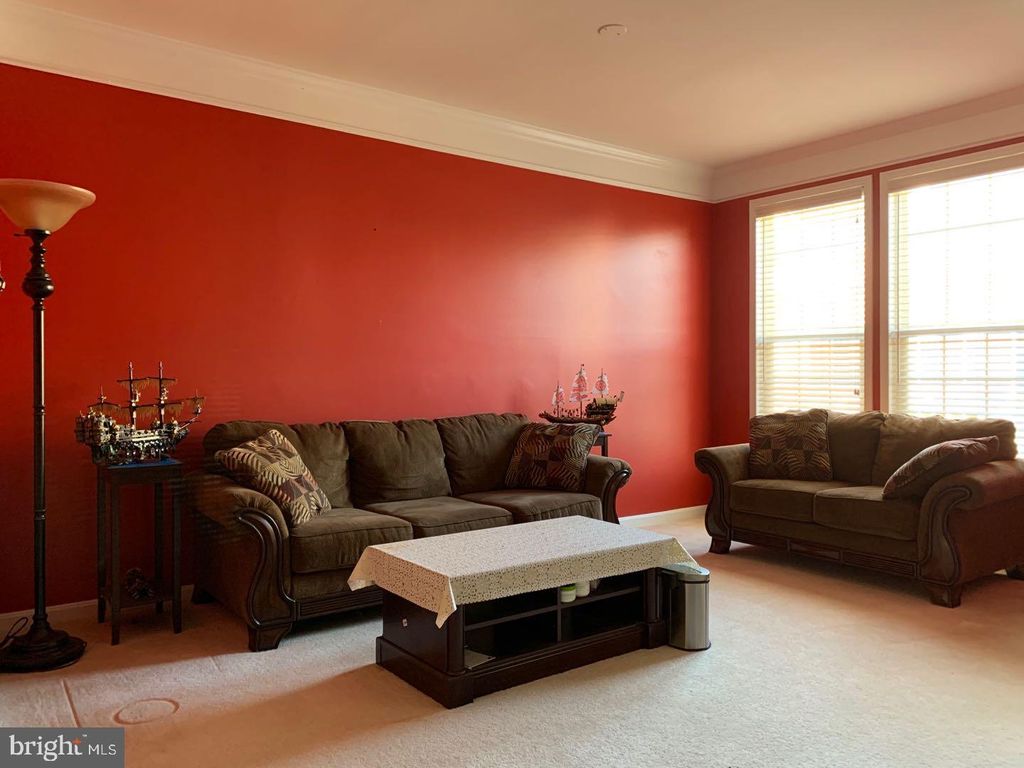 Photo of 25127 Andes Terrace, ALDIE, VA 20105 (MLS # VALO2109154)