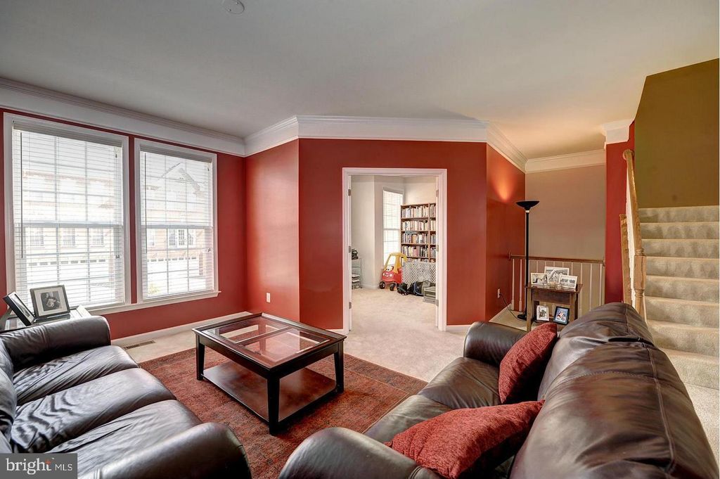 Photo of 25127 Andes Terrace, ALDIE, VA 20105 (MLS # VALO2109154)