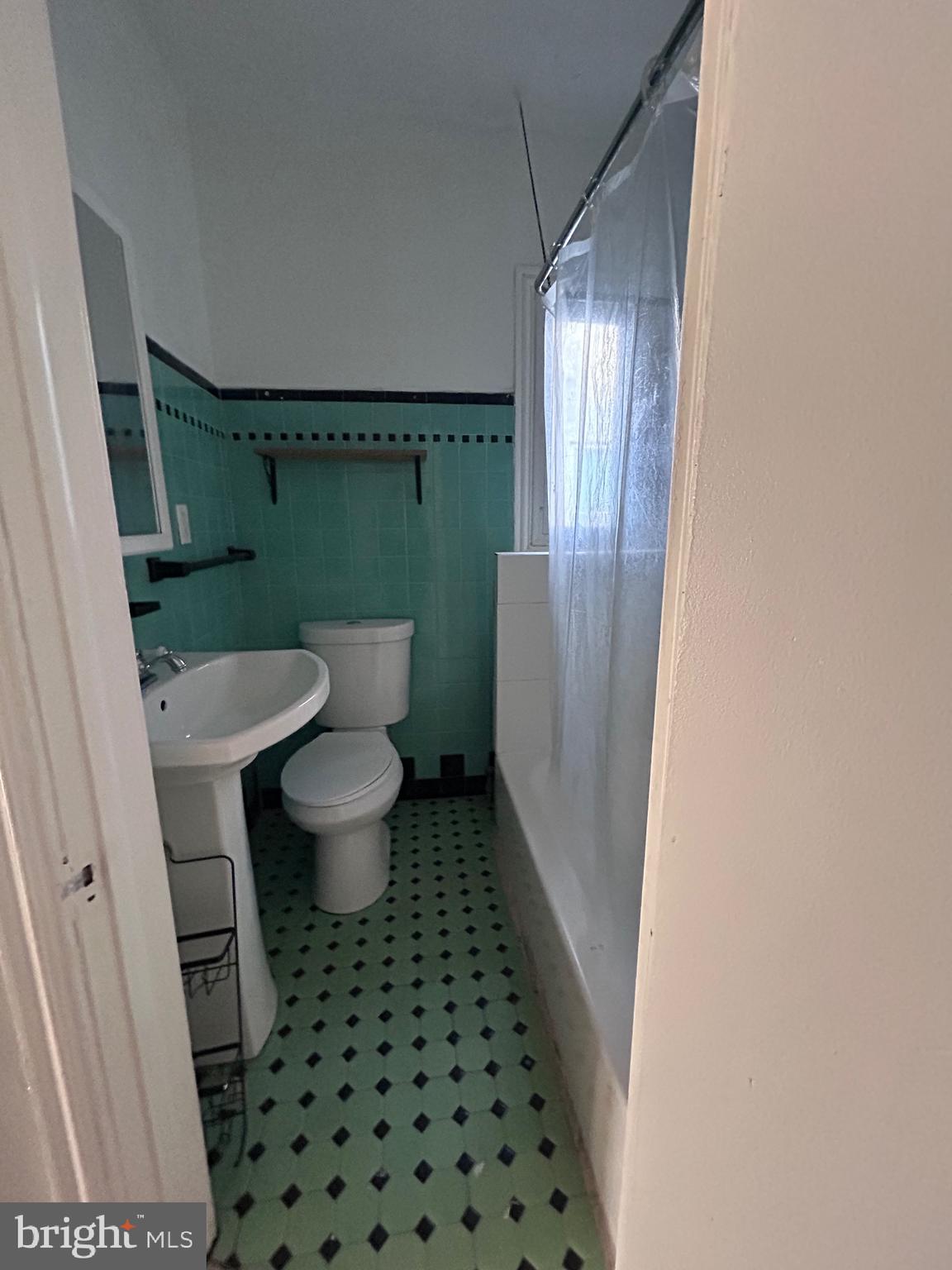 EAST PASSYUNK CROSSING - Residential