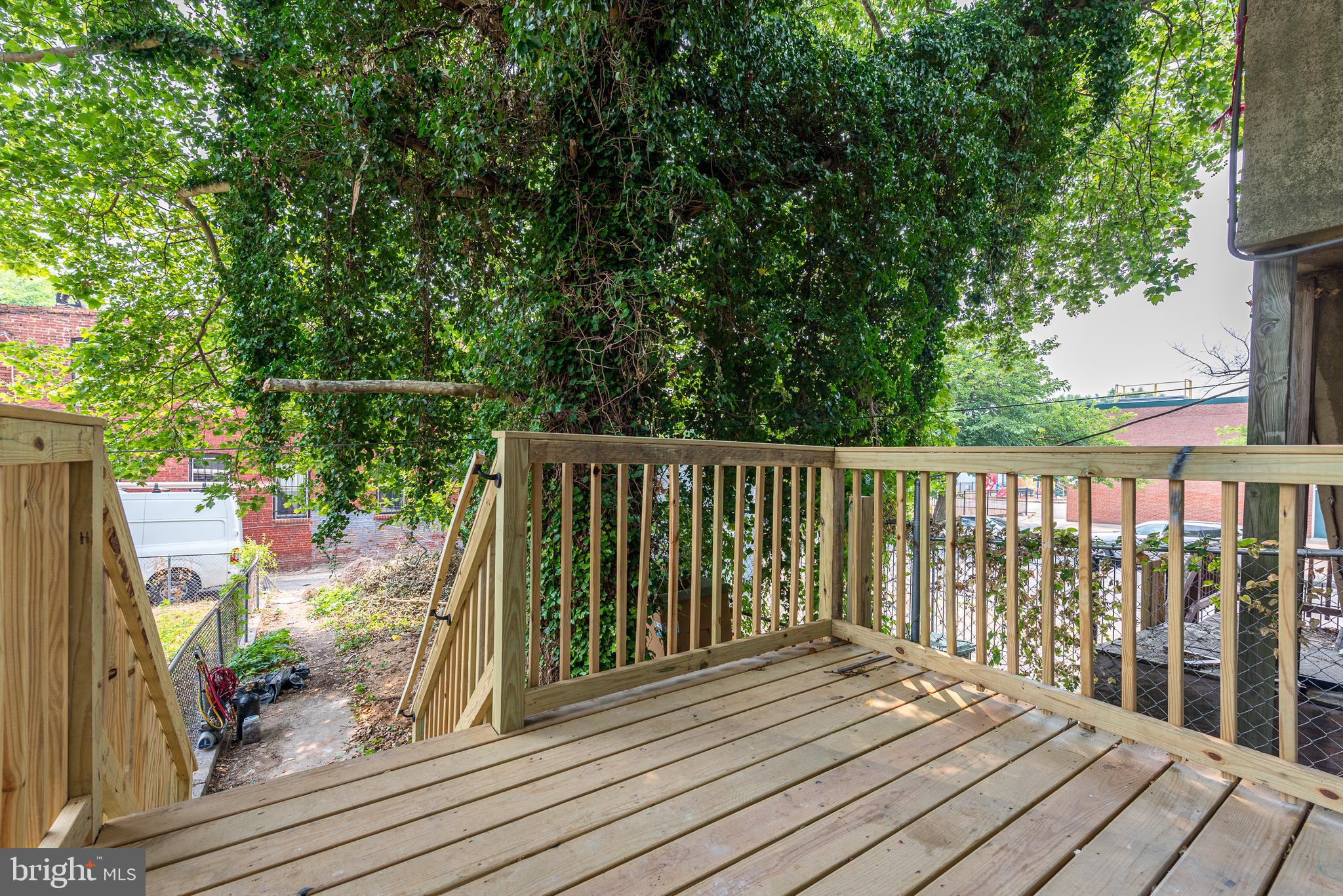 FRANKLIN SQUARE HISTORIC DISTRICT - Residential