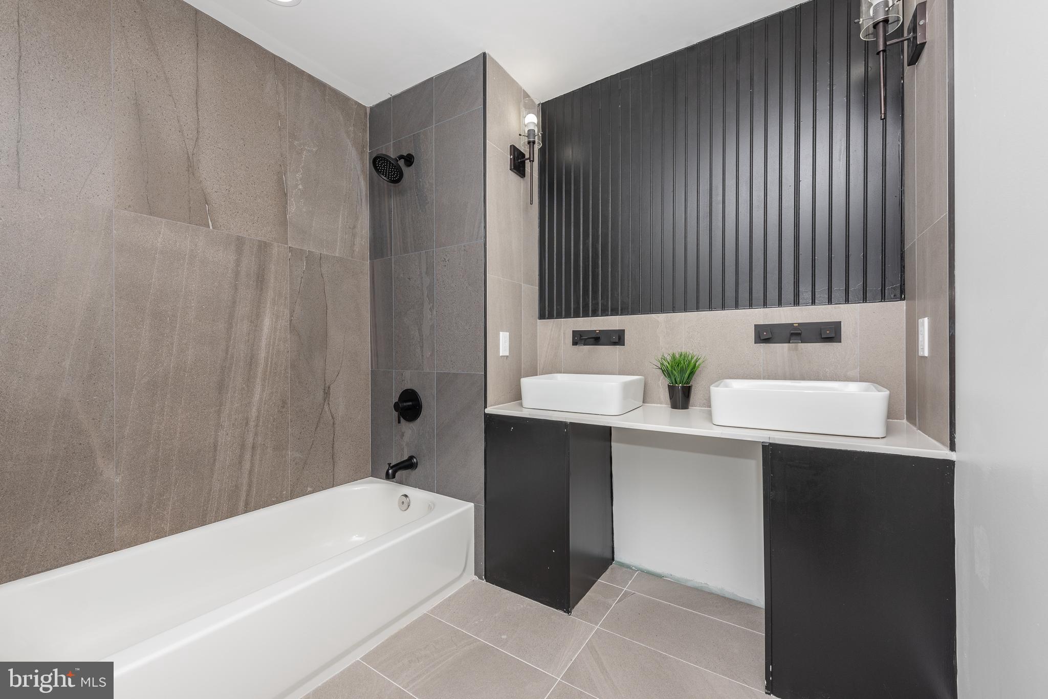 FRANKLIN SQUARE HISTORIC DISTRICT - Residential