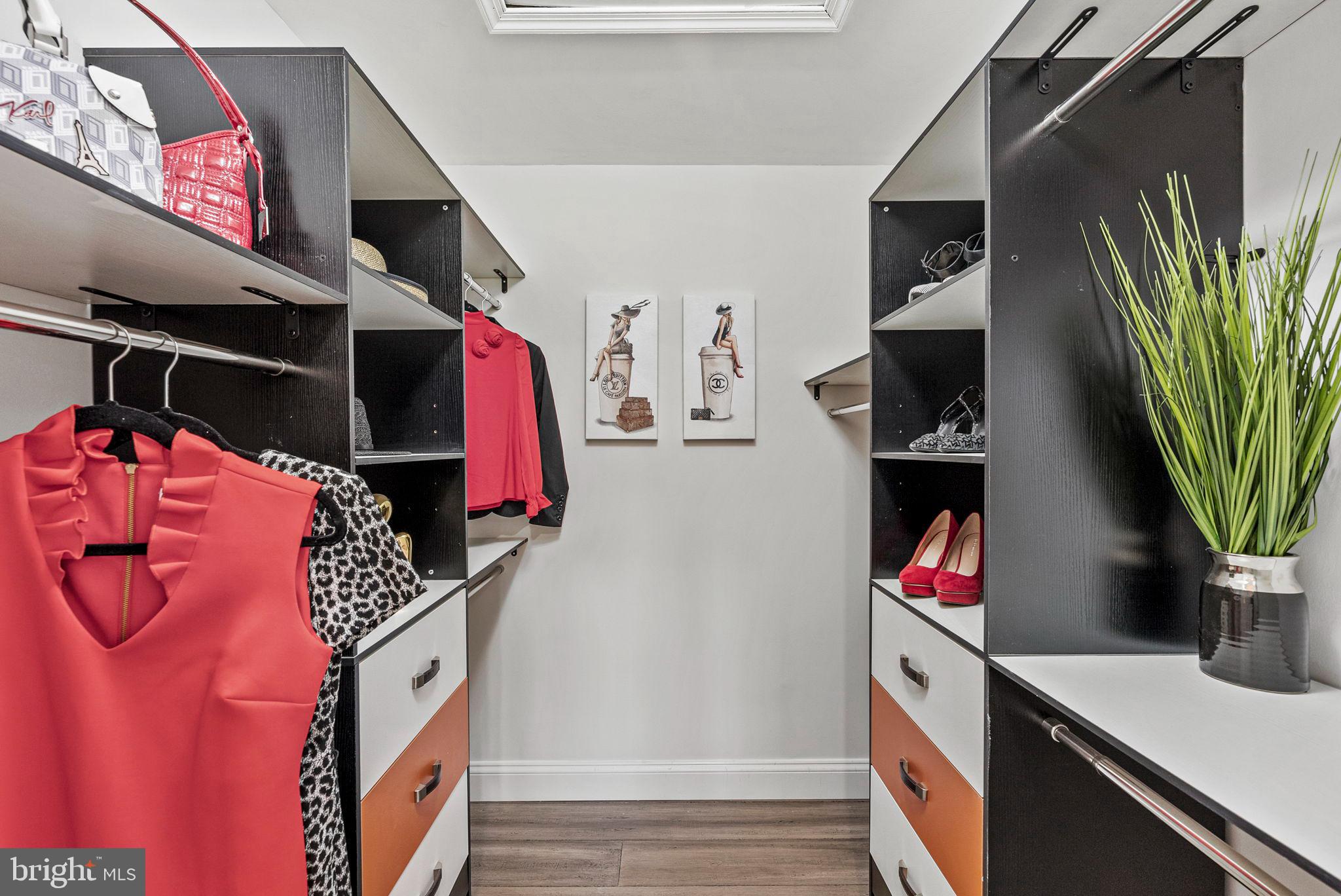 FOXVALE FARM - Residential