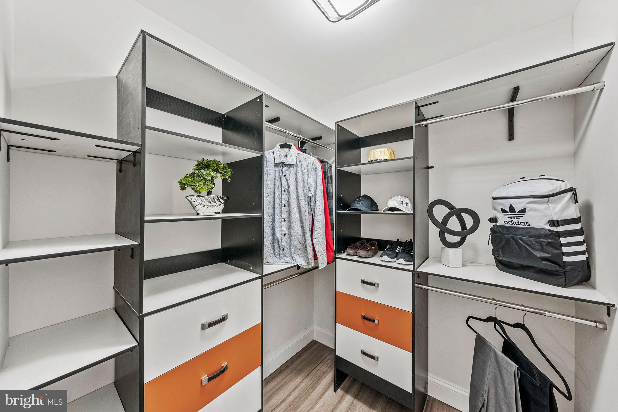 FOXVALE FARM - Residential