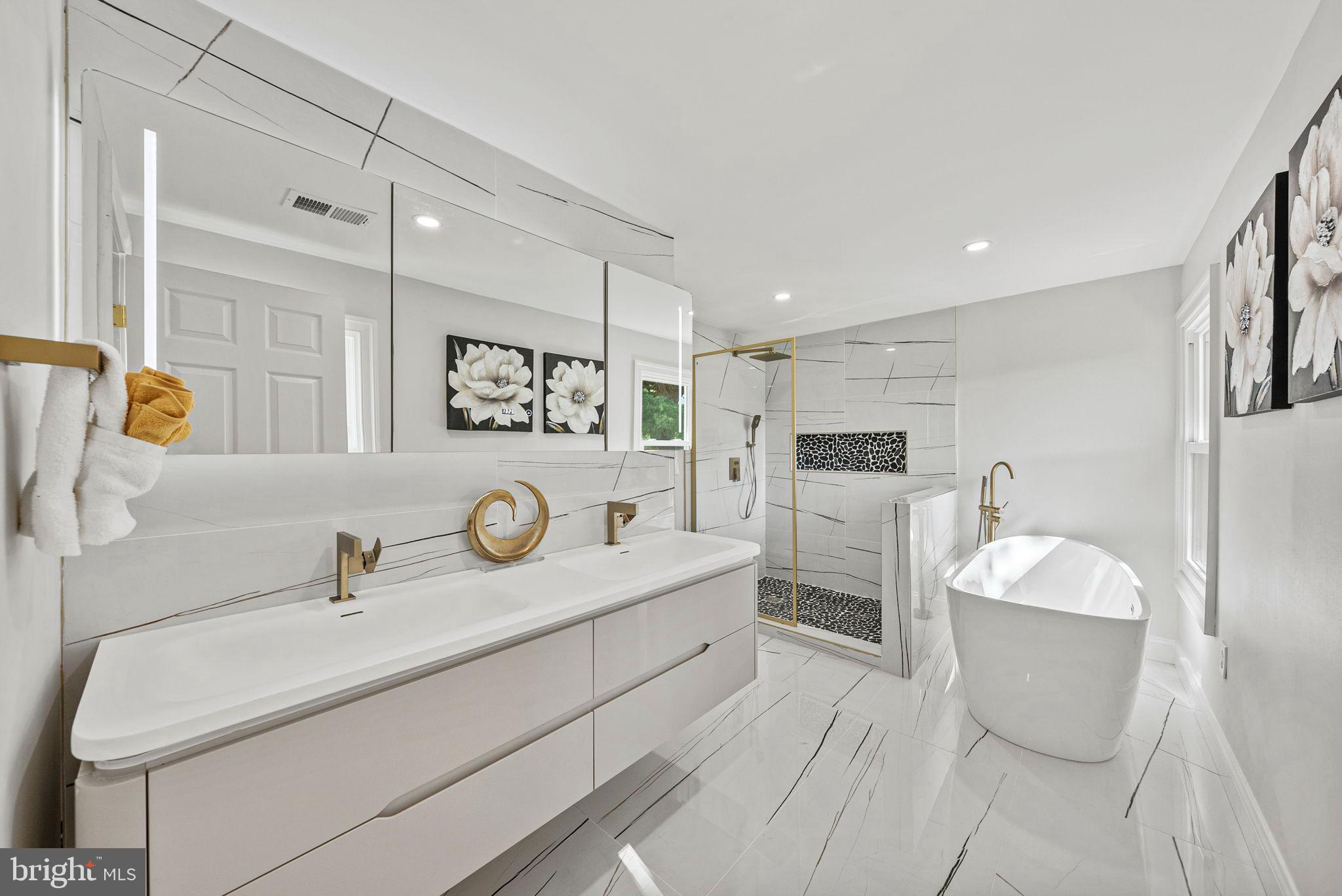 FOXVALE FARM - Residential