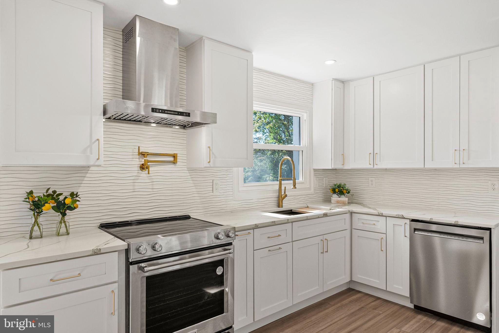 FOXVALE FARM - Residential