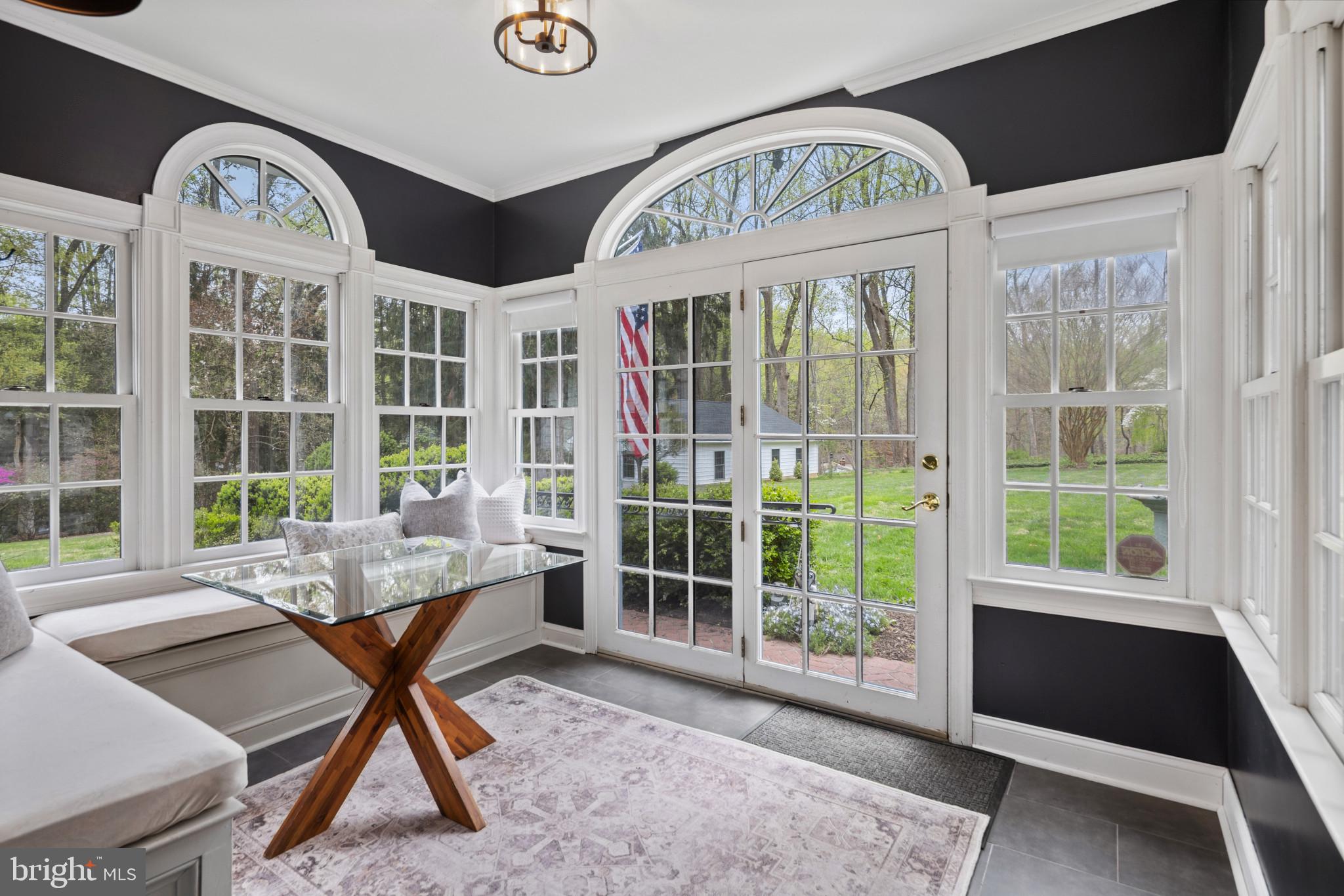 GREEN GLADE - Residential