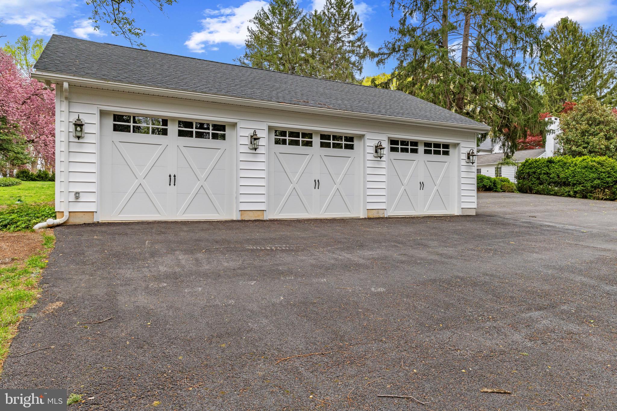 GREEN GLADE - Residential