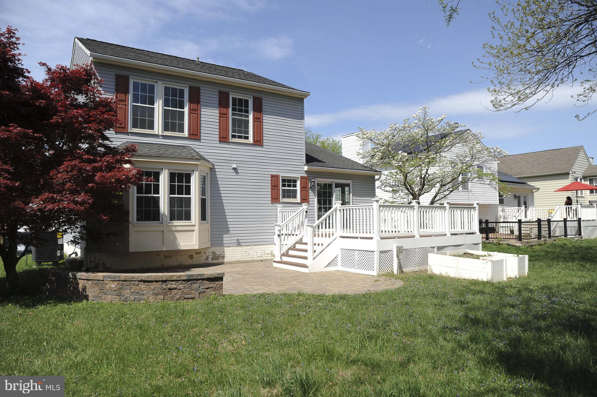 SUNNYFIELD ESTATES - Residential