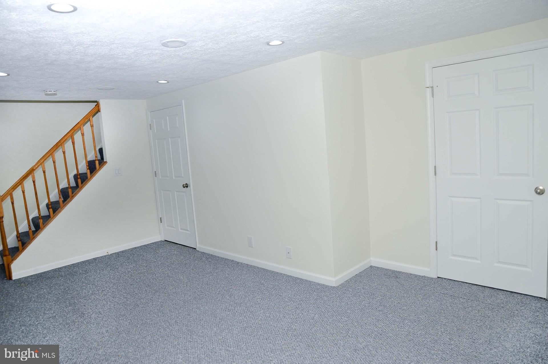 SUNNYFIELD ESTATES - Residential