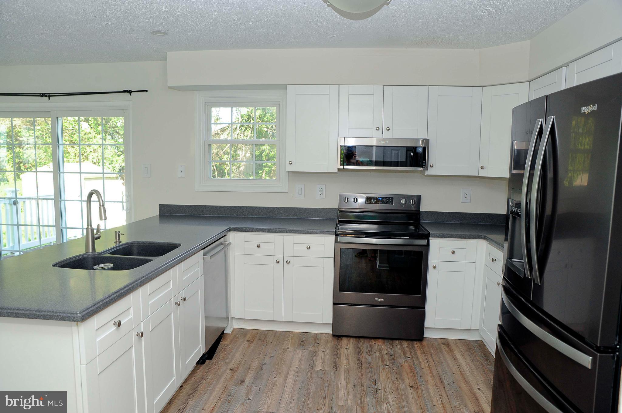 SUNNYFIELD ESTATES - Residential