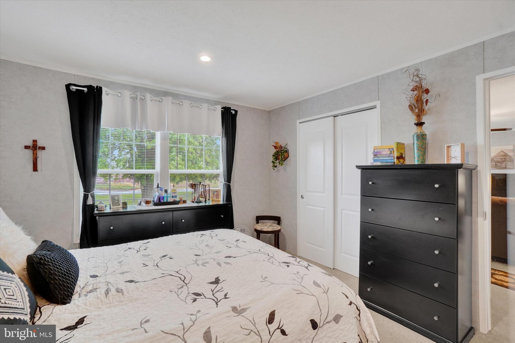 ABBOTTSTOWN - Residential
