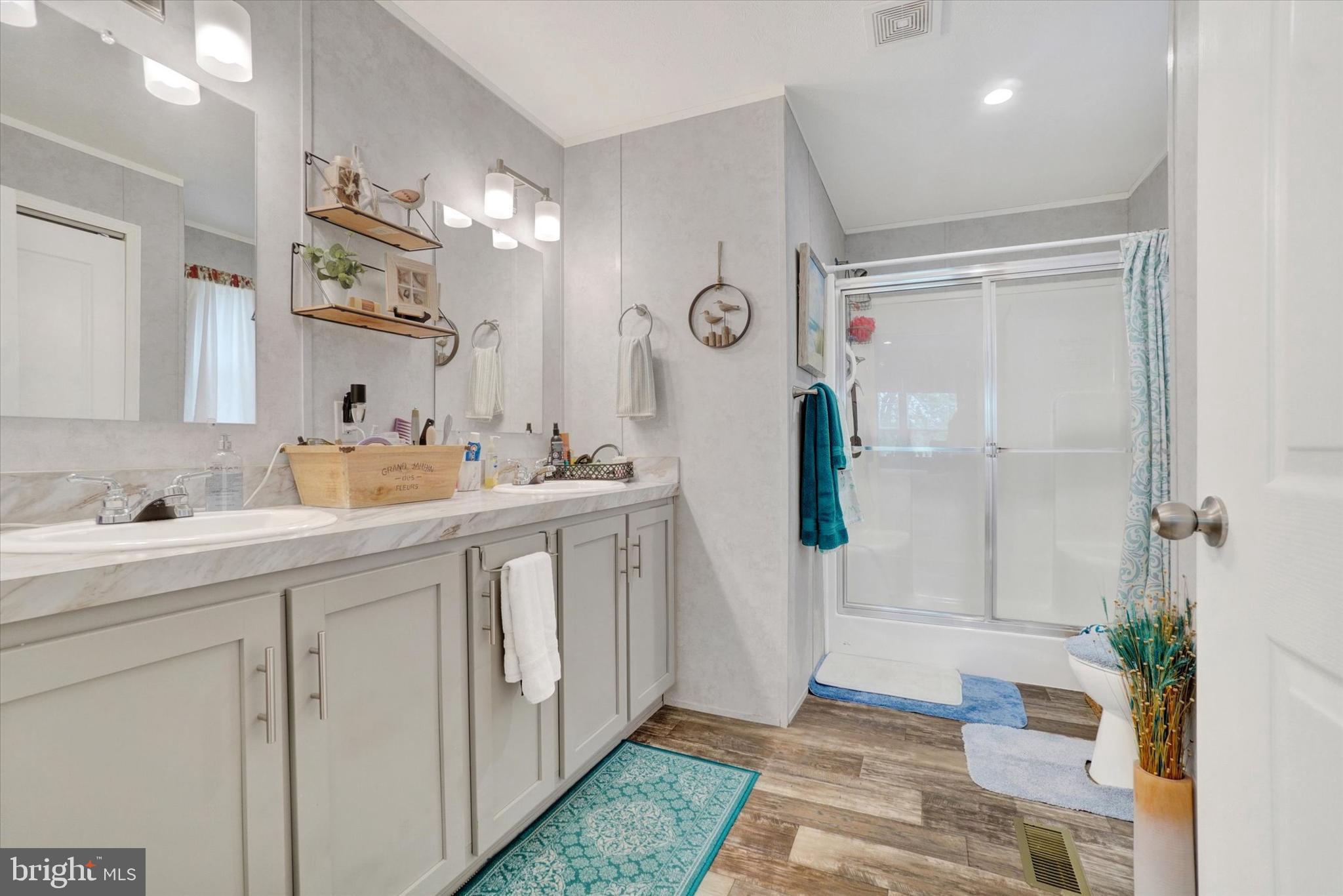 ABBOTTSTOWN - Residential