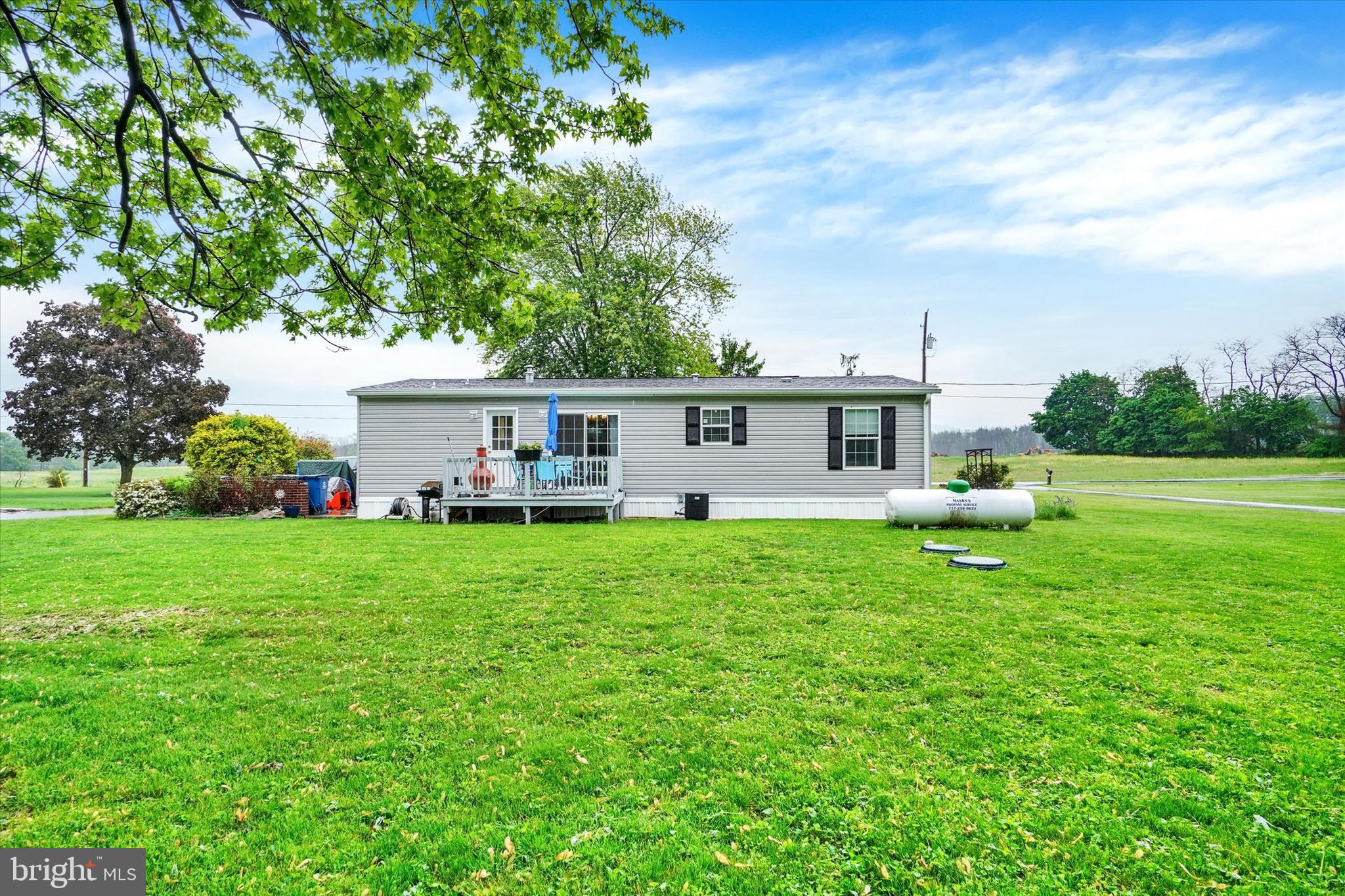ABBOTTSTOWN - Residential