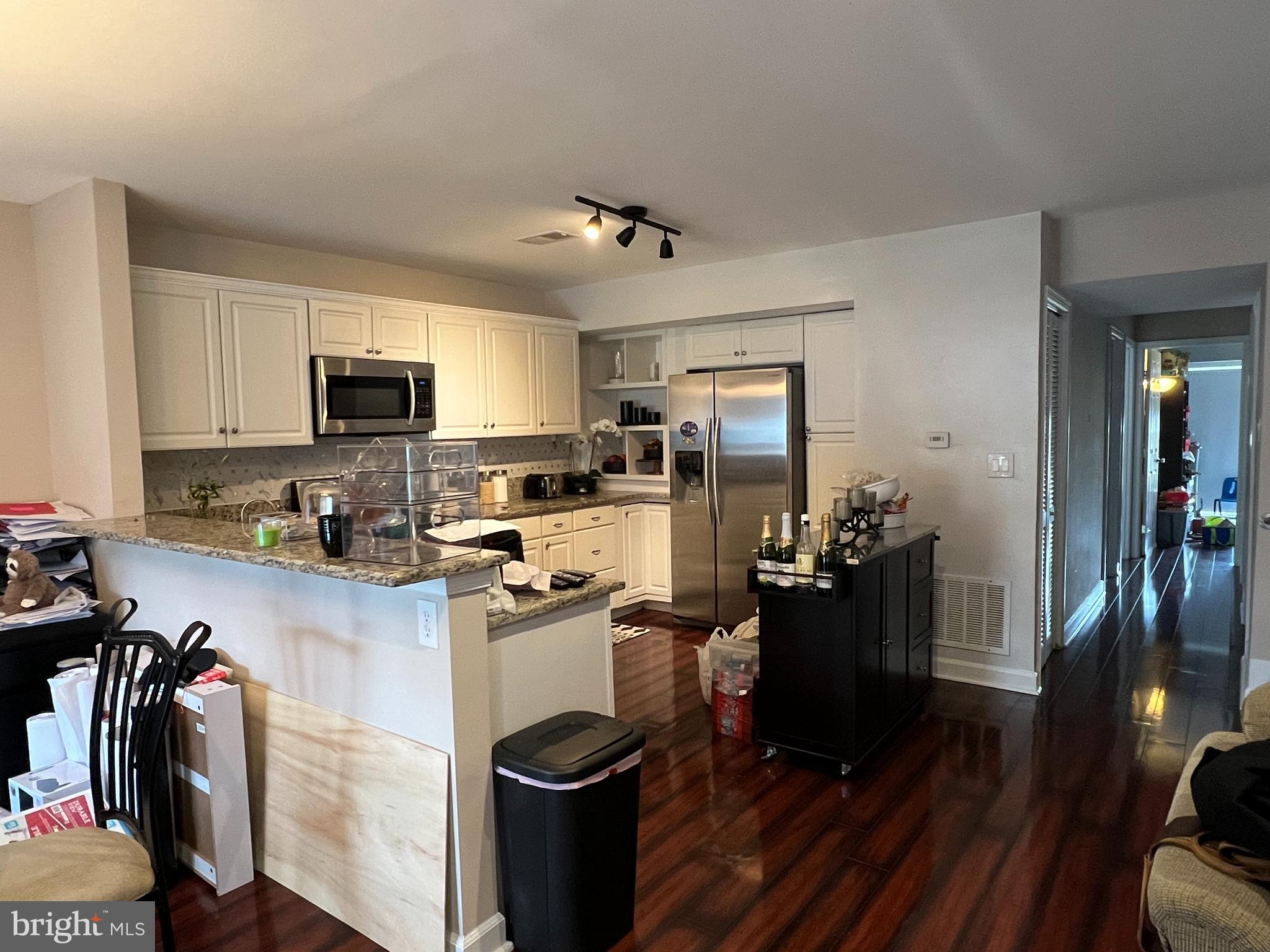 SEQUOYAH - Residential