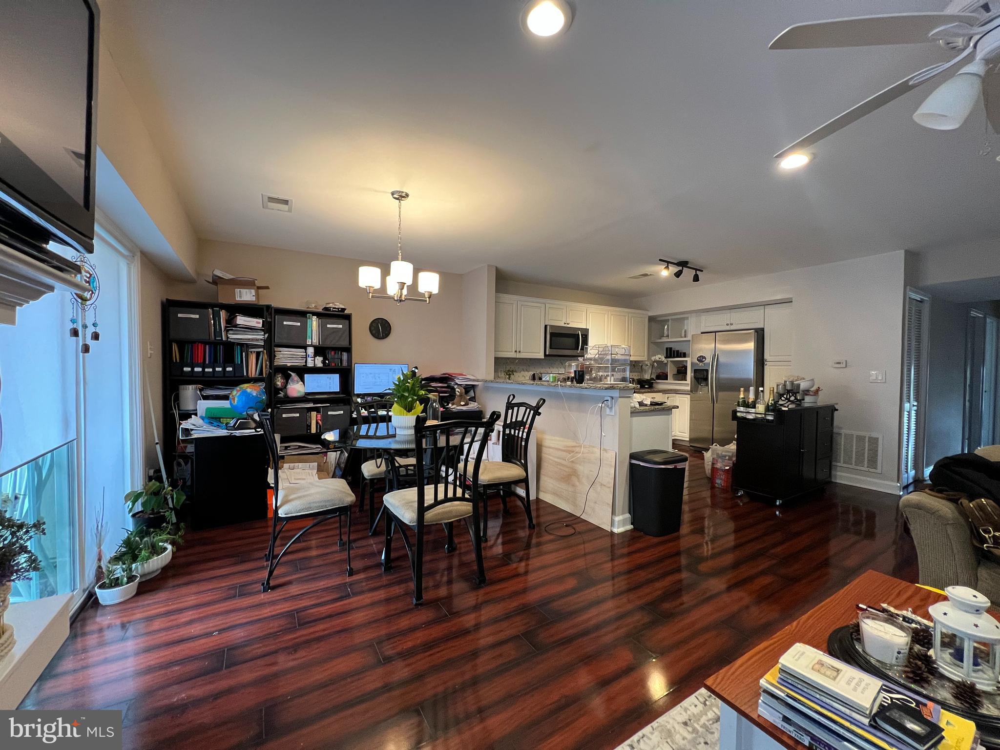 SEQUOYAH - Residential