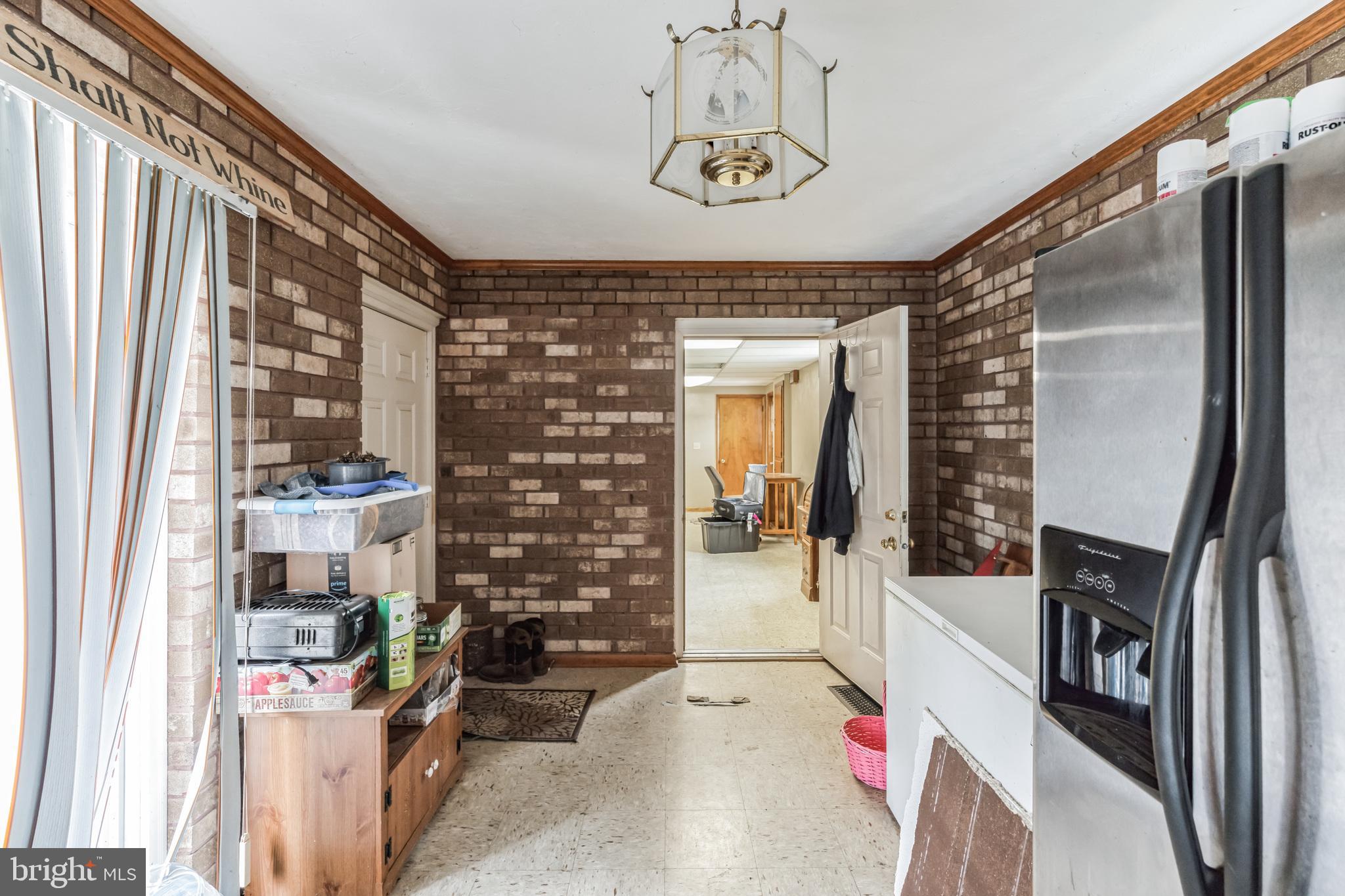 PIGEON HILLS - Residential