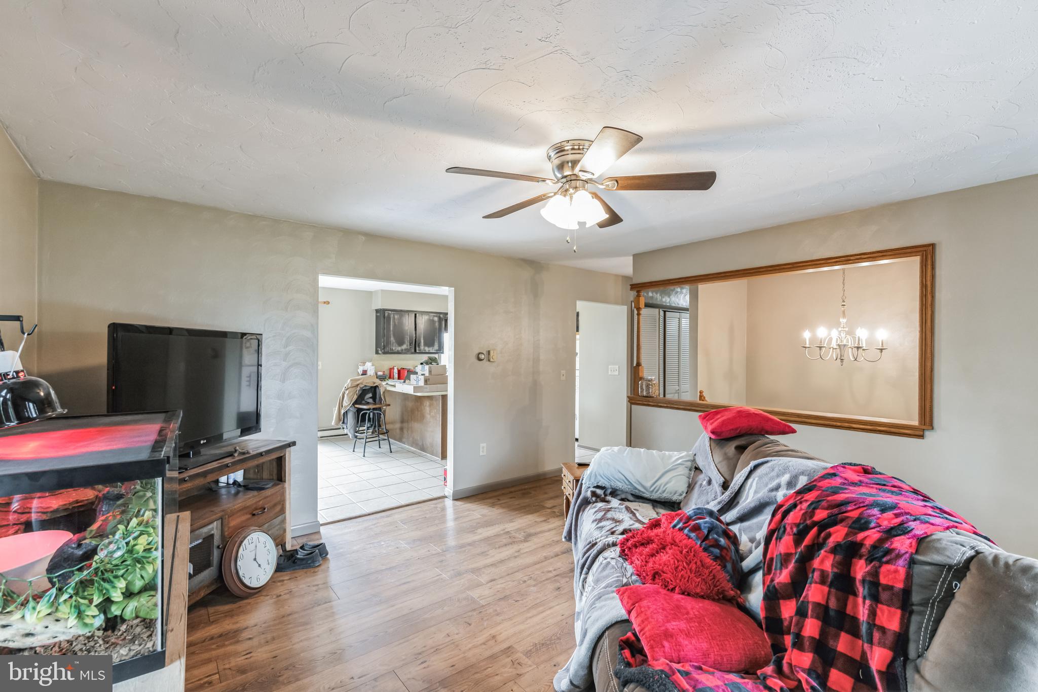 PIGEON HILLS - Residential